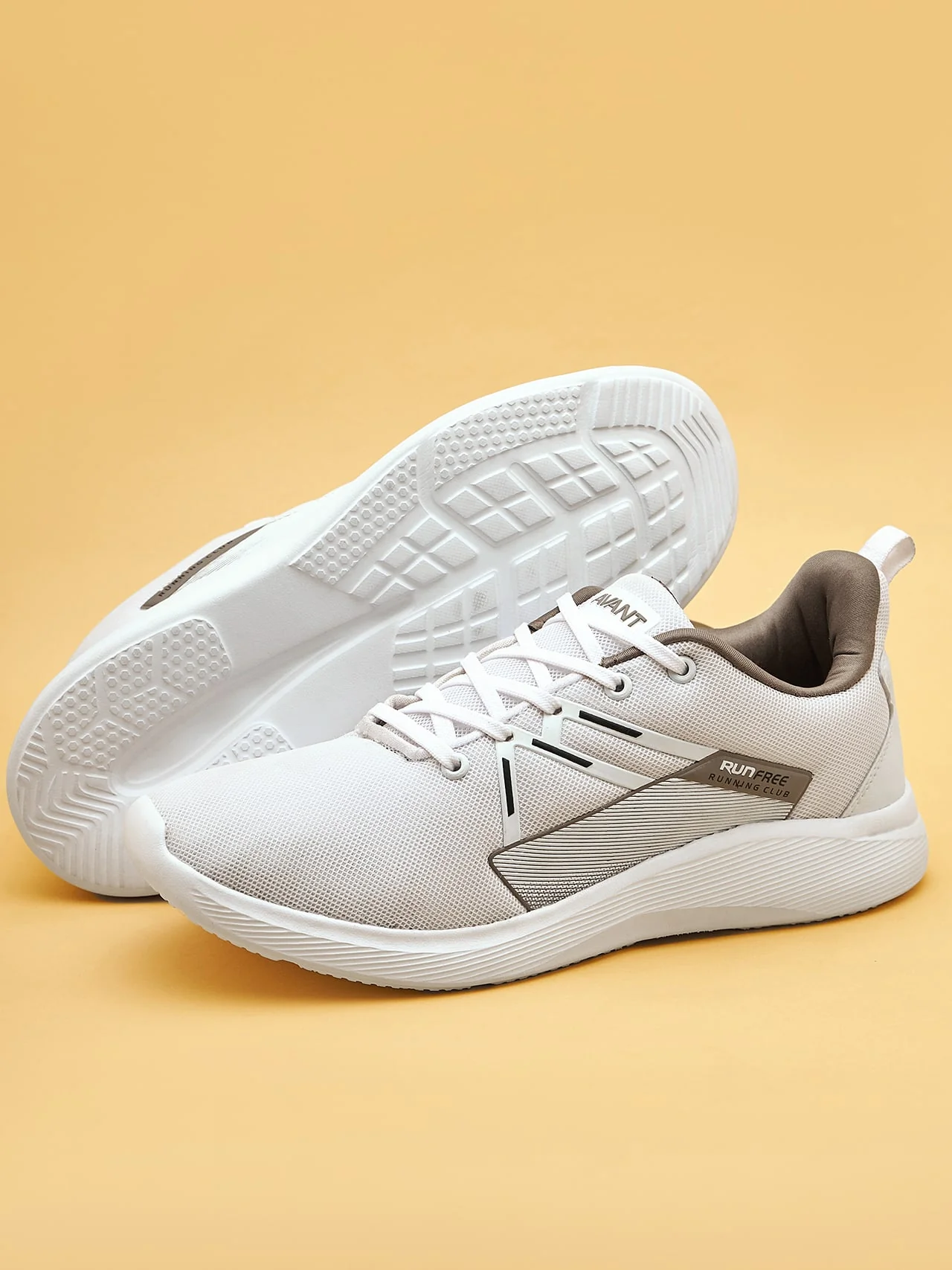 Avant Men's Ultra Running shoes- Beige - Image 8