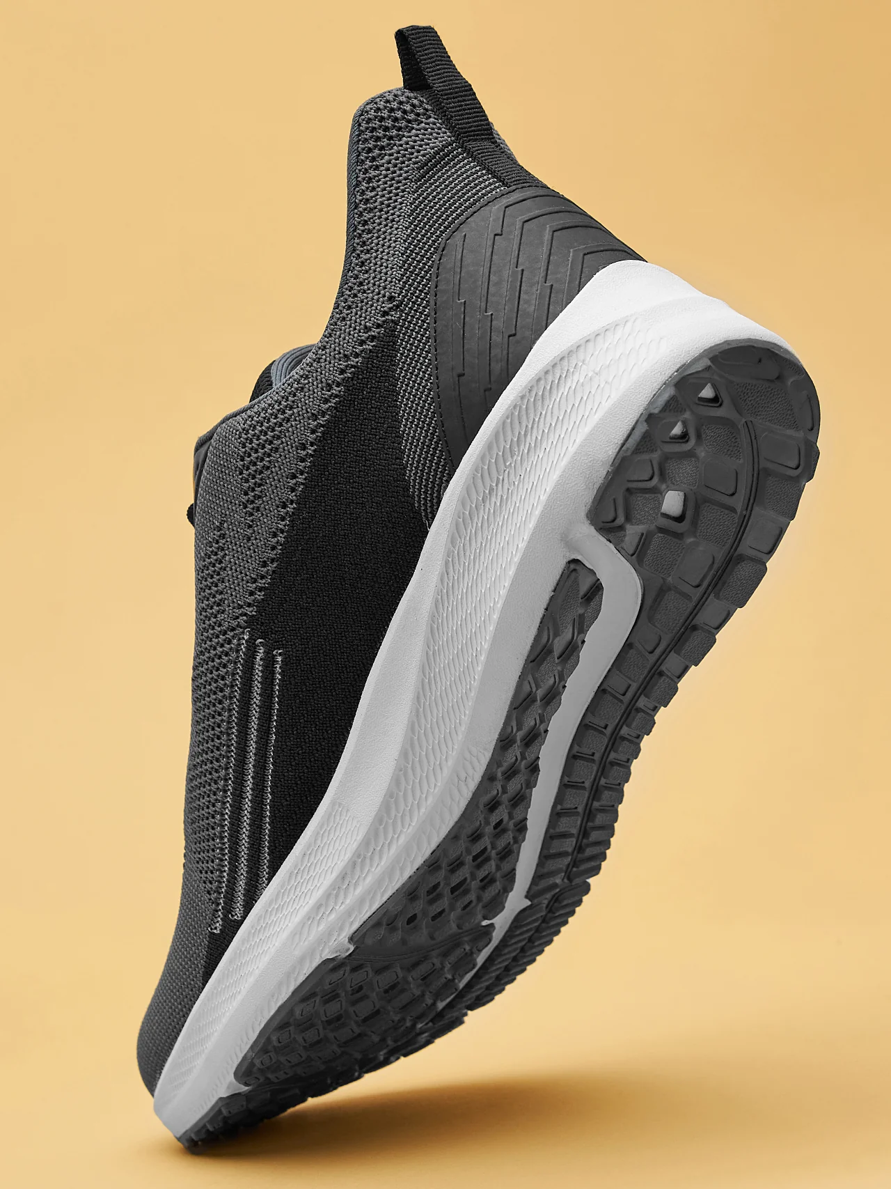 Avant Men's UltraBoom Running and Training shoes-D.Grey - Image 9