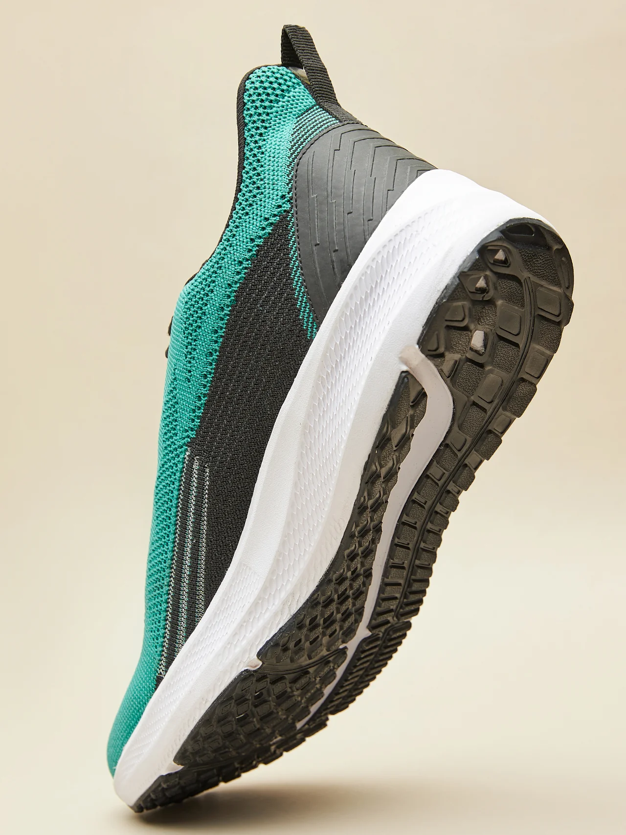 Avant Men's UltraBoom Running and Training shoes-F.Green - Image 9