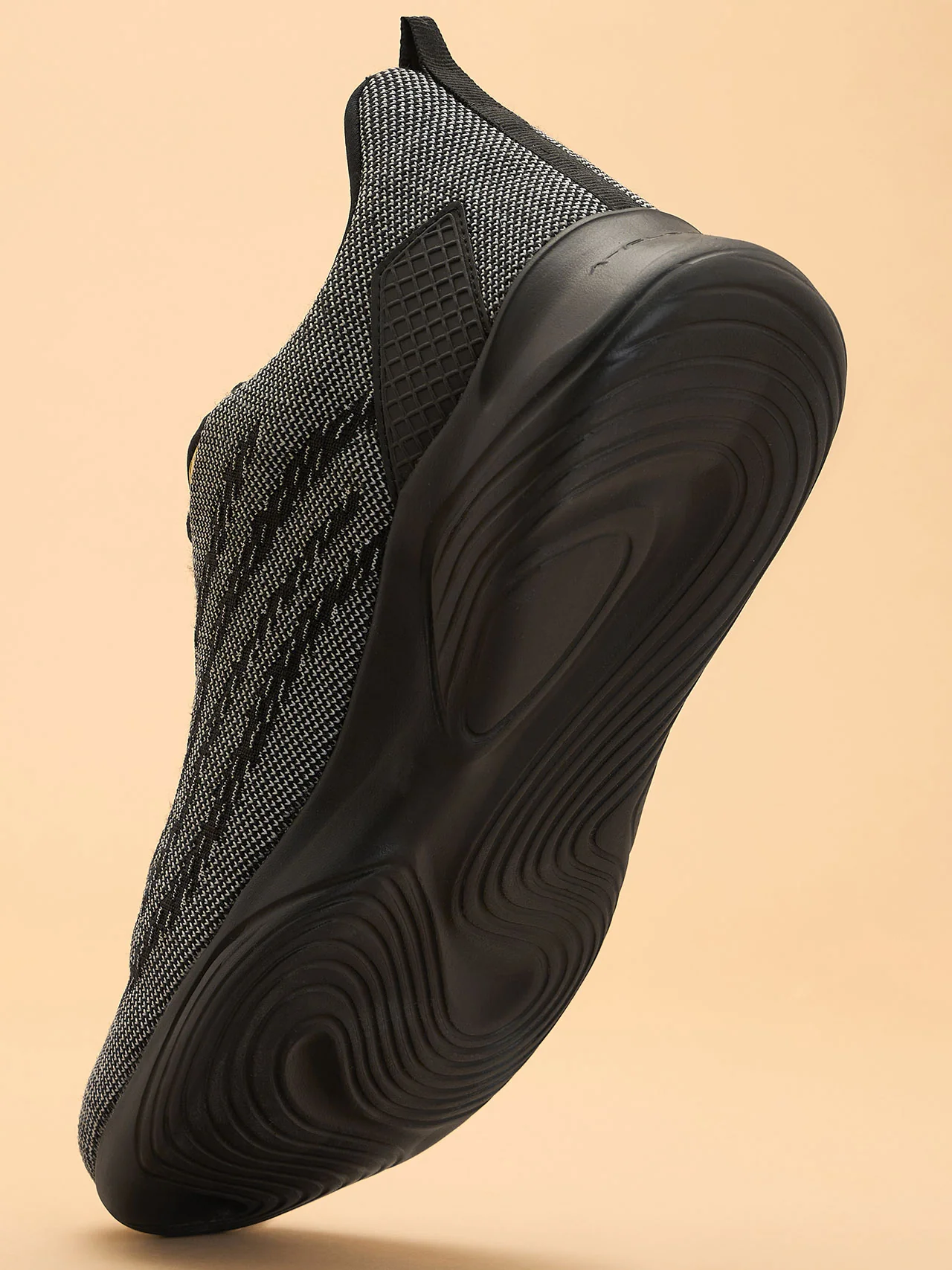 Avant Men's Vision Walking / Training shoes-Black - Image 8