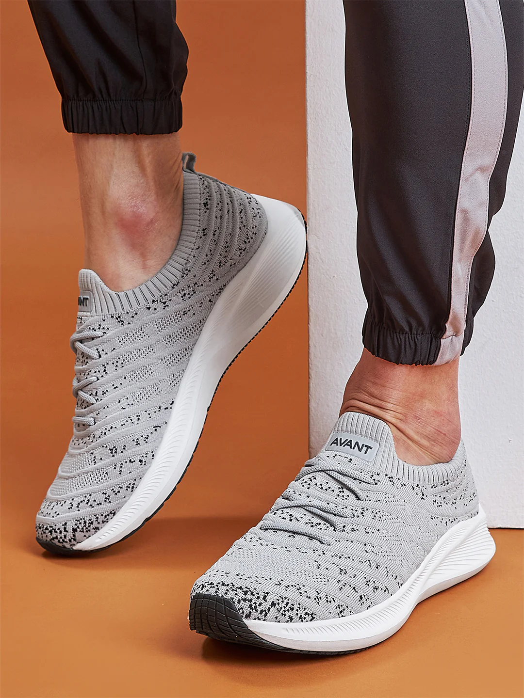 Avant Men's Zebra Slip-On Running Shoes - L.Grey - Image 2