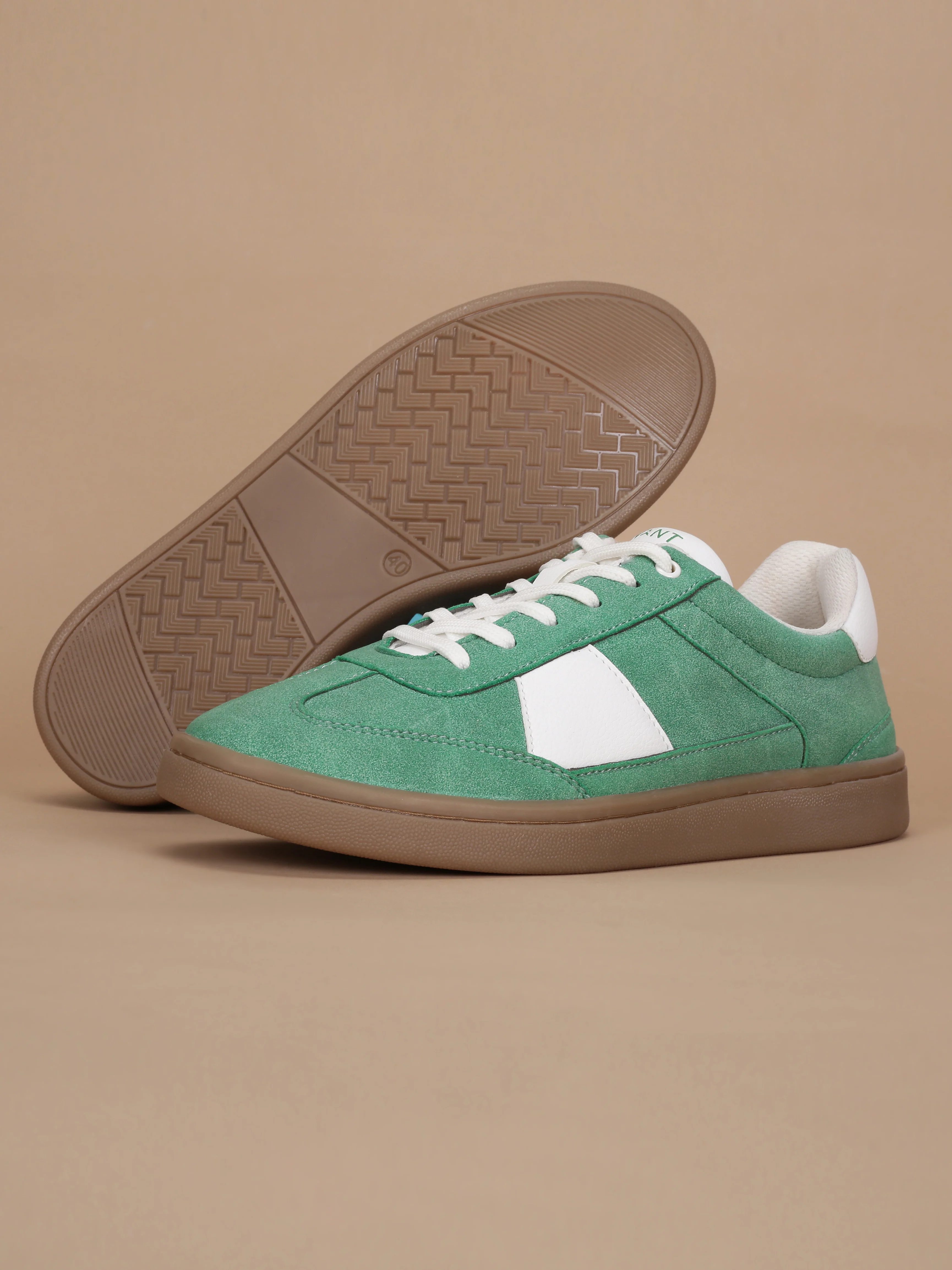 Avant Women's Arche Sneakers - Green/White - Image 9