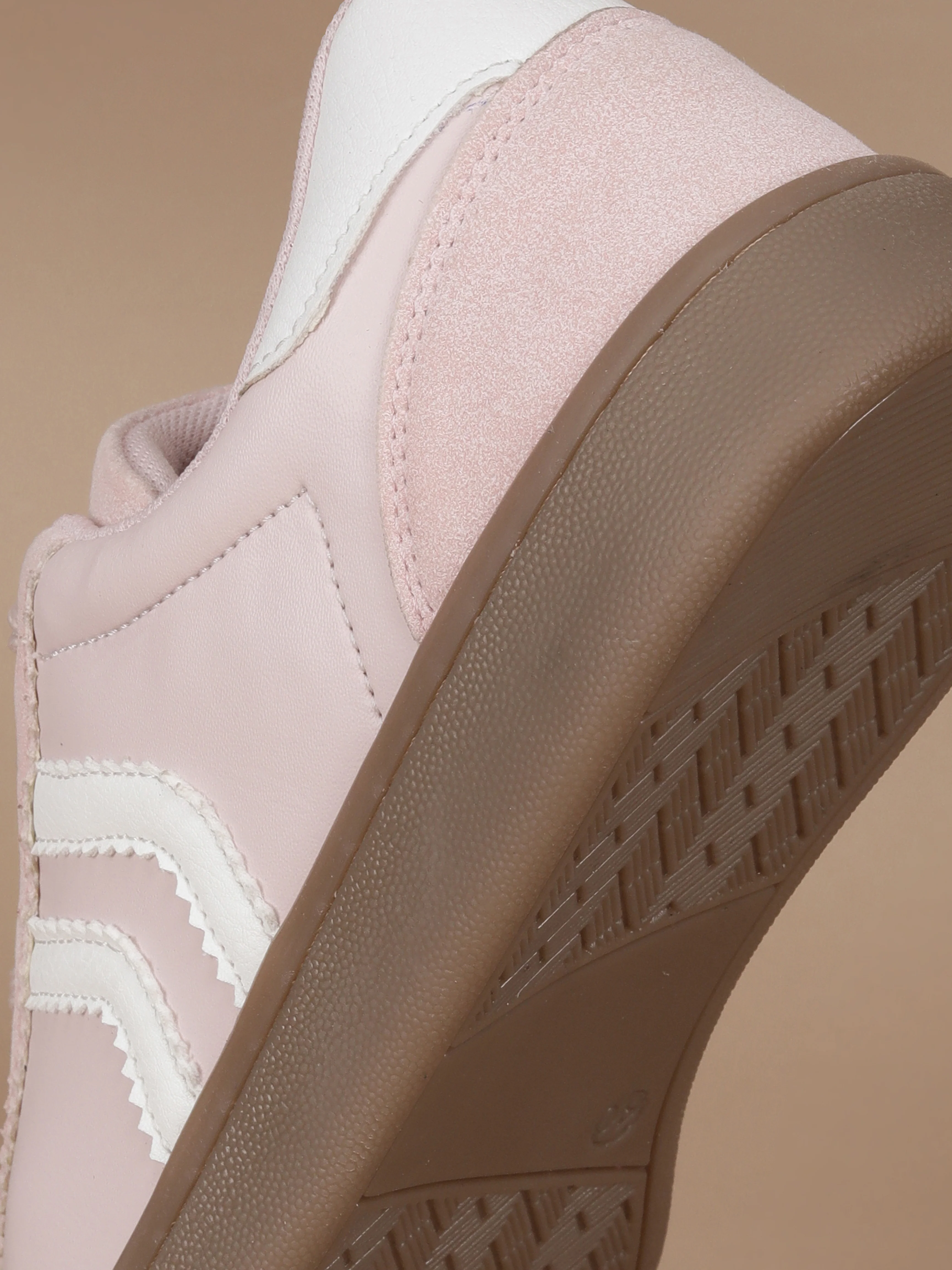 Avant Women's Era Sneakers - Peach - Image 8
