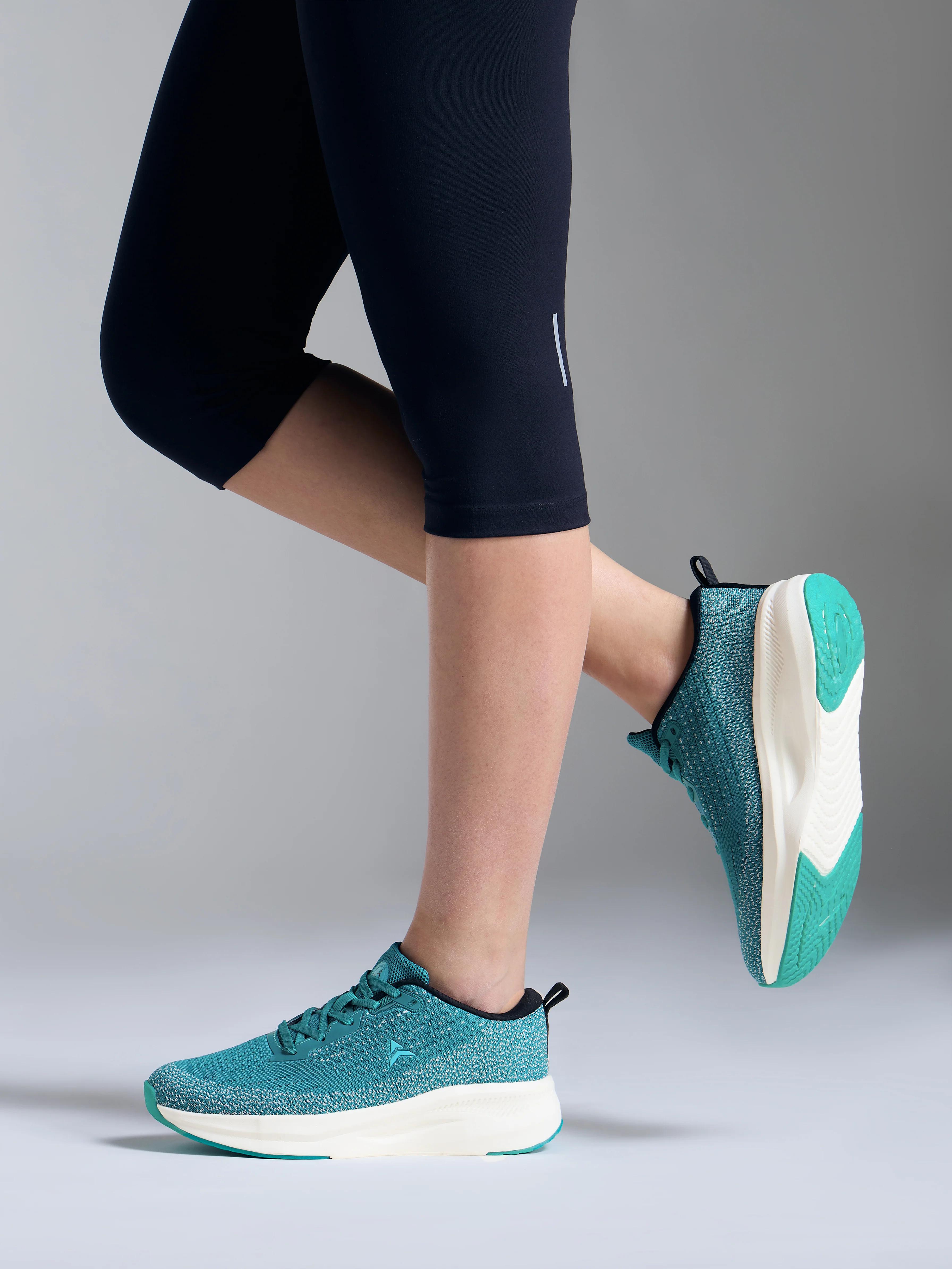 Avant Women's Flux Running Shoes - Teal - Image 6