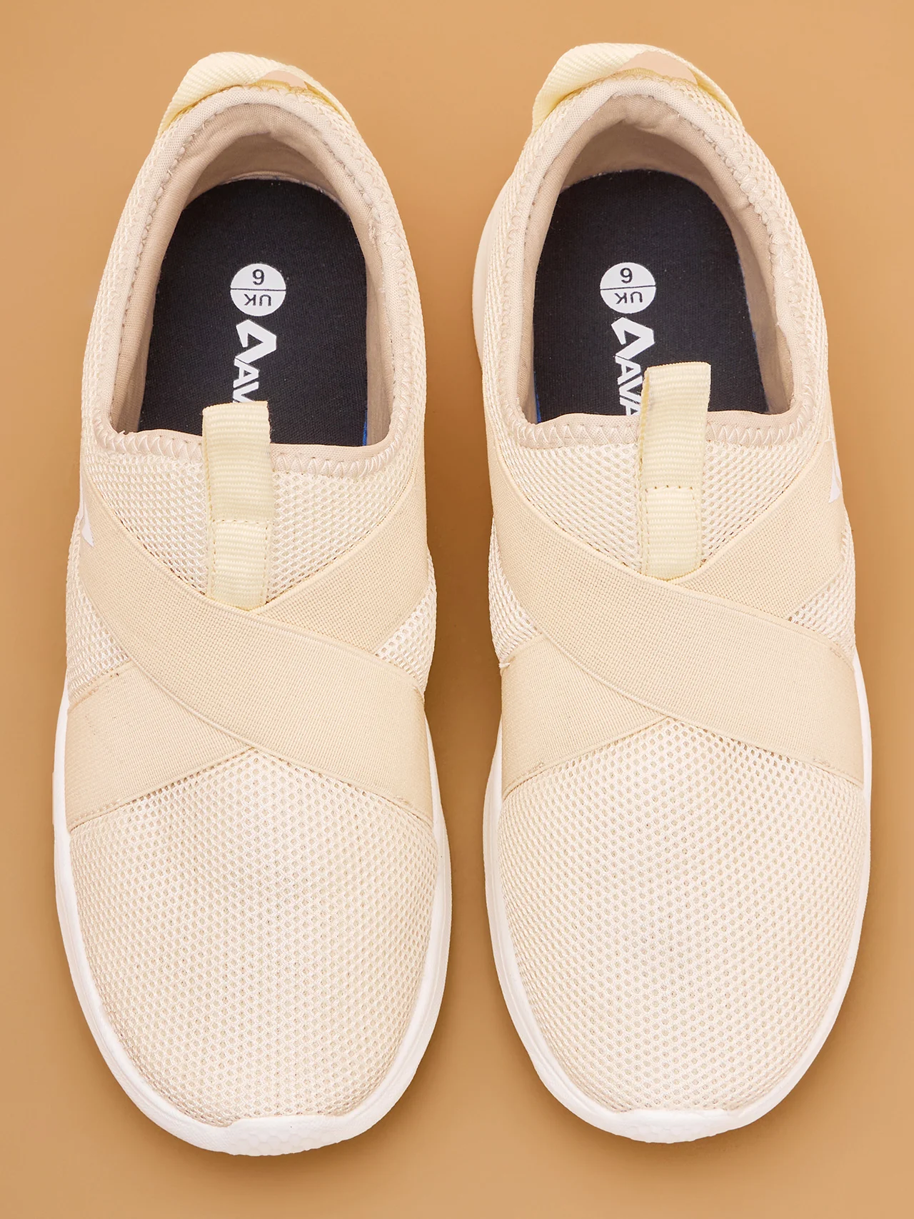 Avant Women's Glam Slip-On Walking shoes - White - Image 9