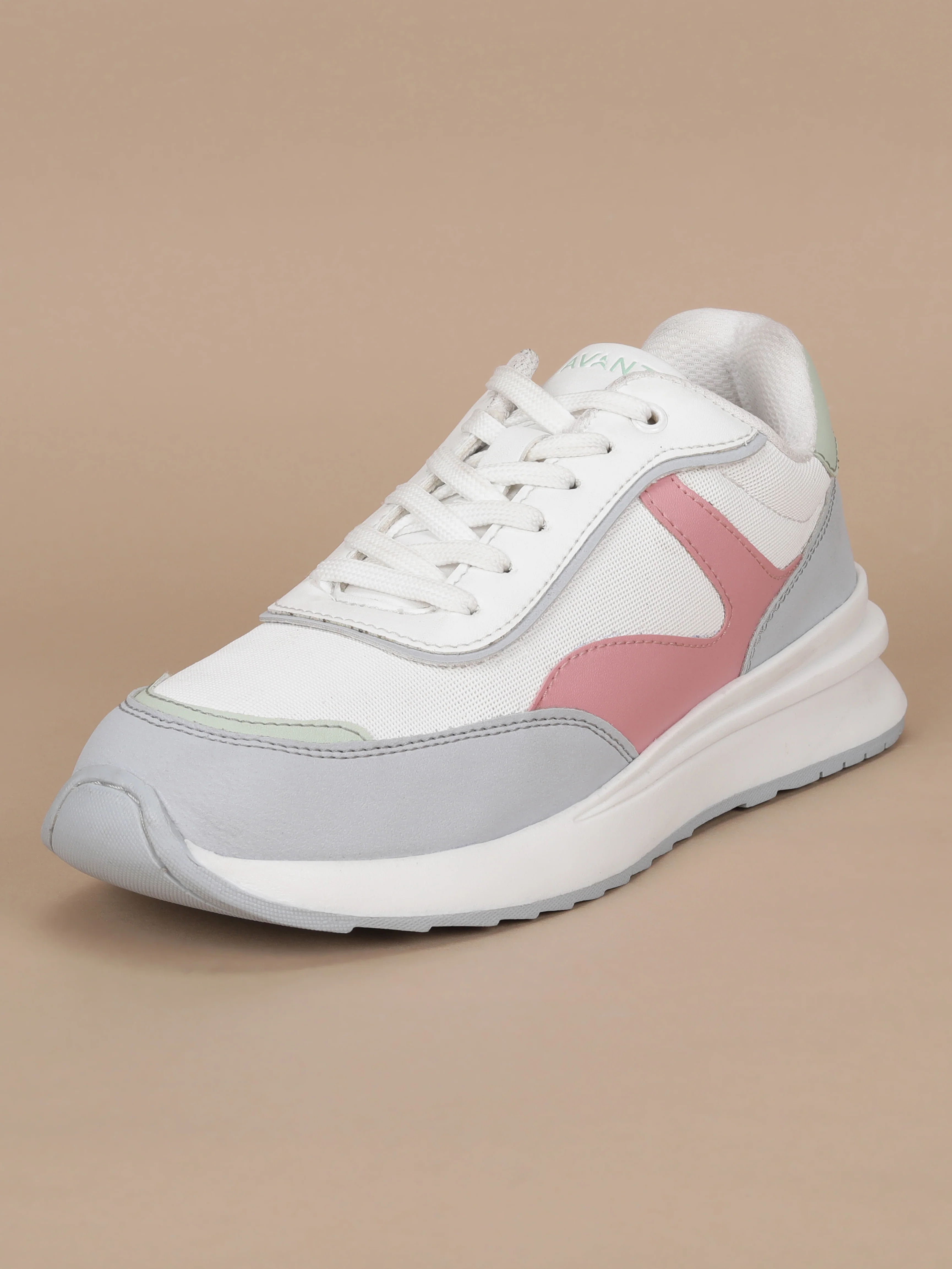 Avant Women's Mova Sneakers - White - Image 3