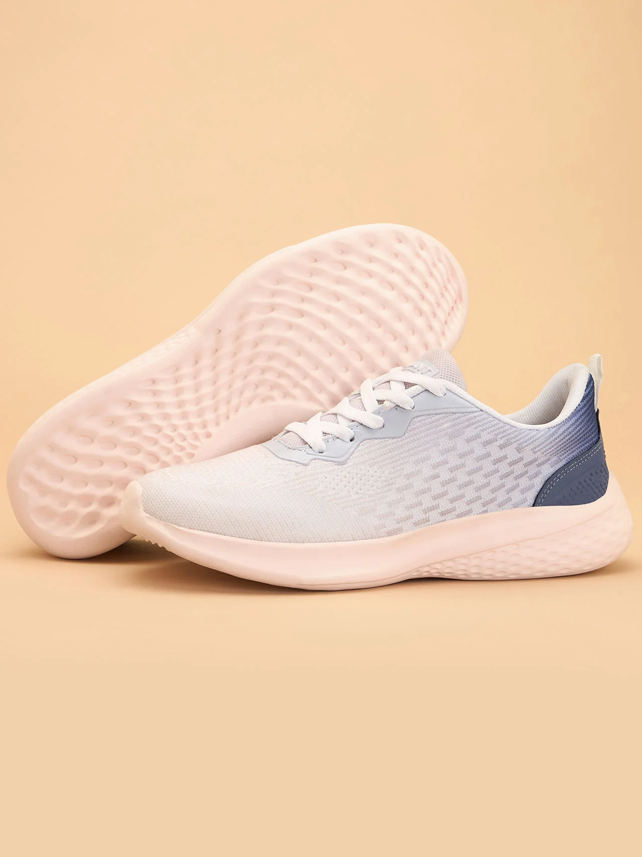 Avant Women's Trail Walking shoes-Violet - Image 4