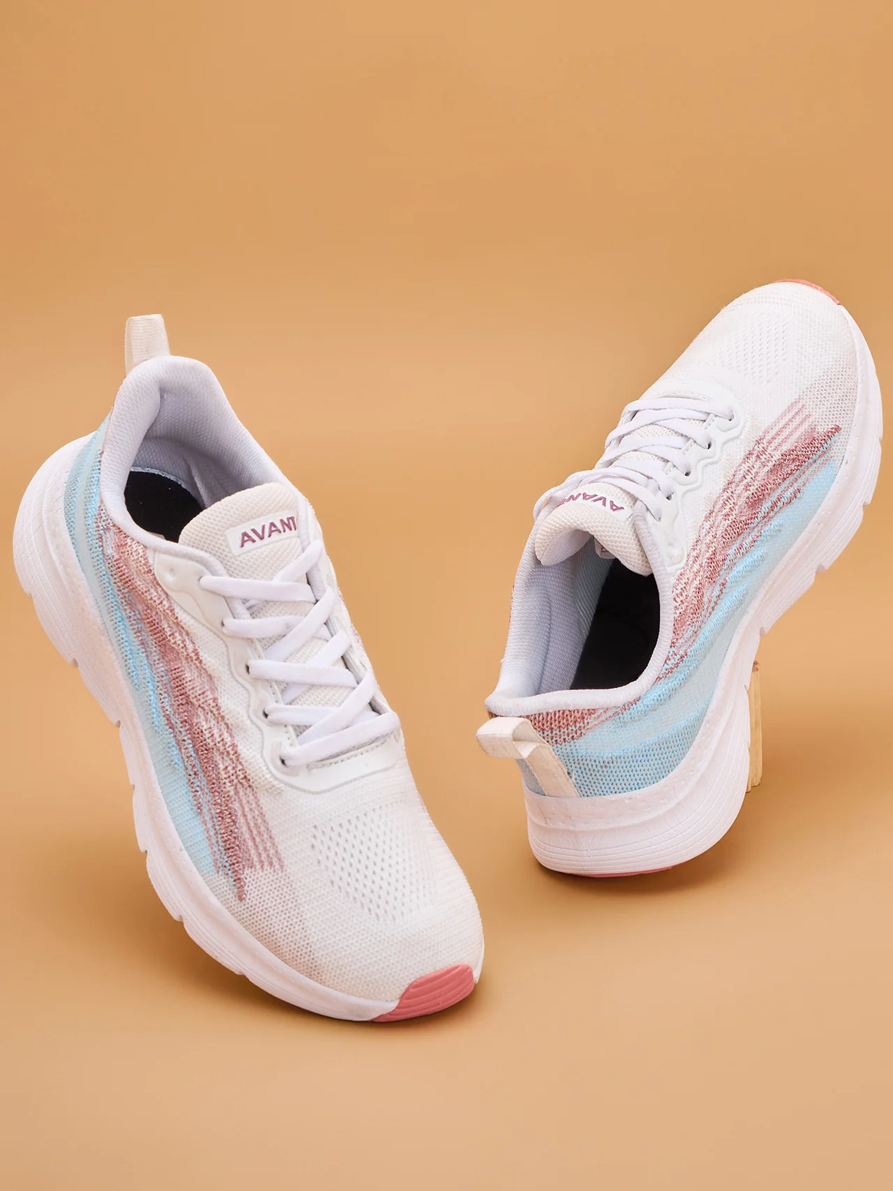 Avant Women's Turbulent Running shoes-White / Blue - Image 3