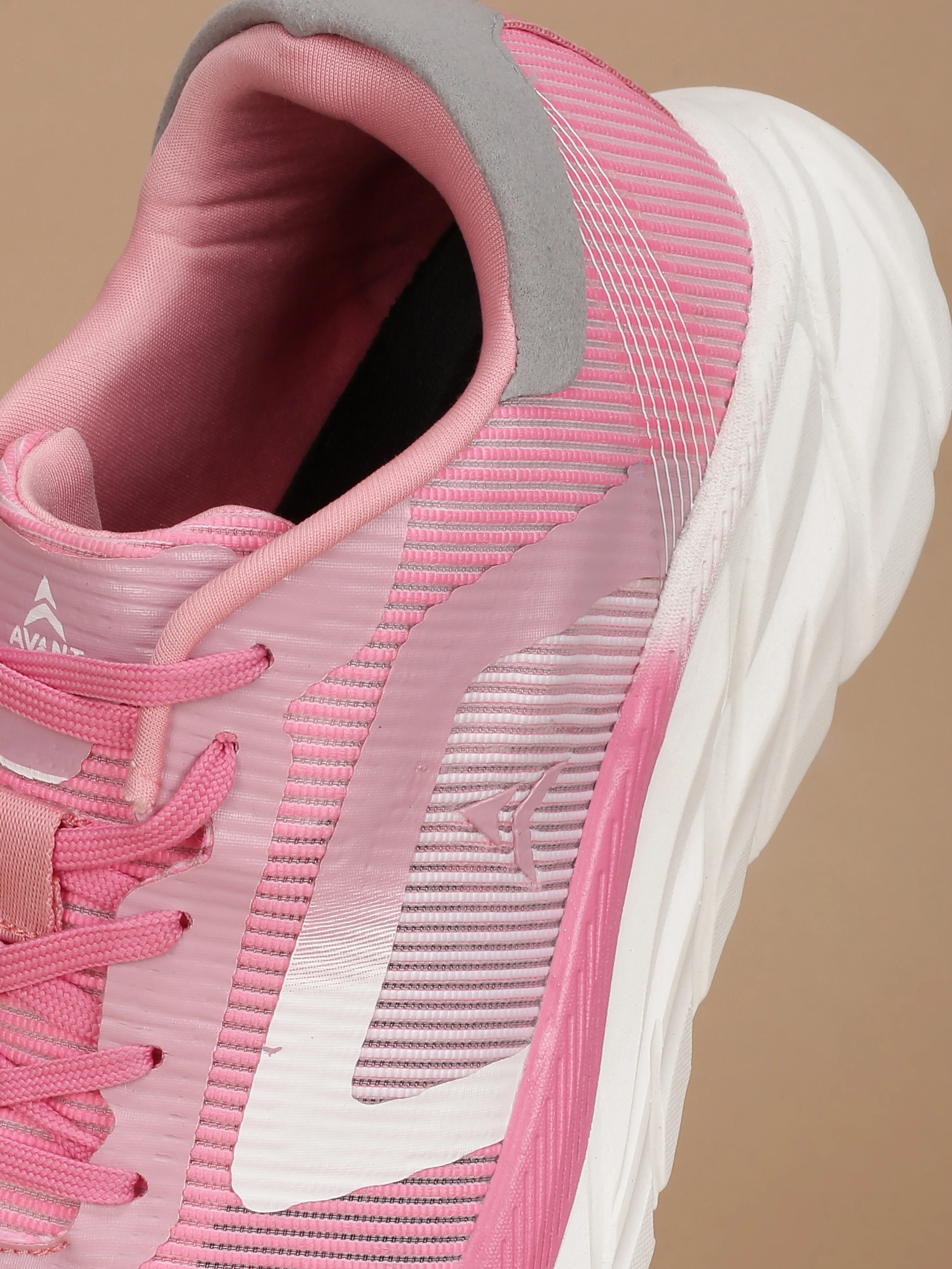 Avant Women's TurqSwift Running Shoes - Pink/White - Image 6