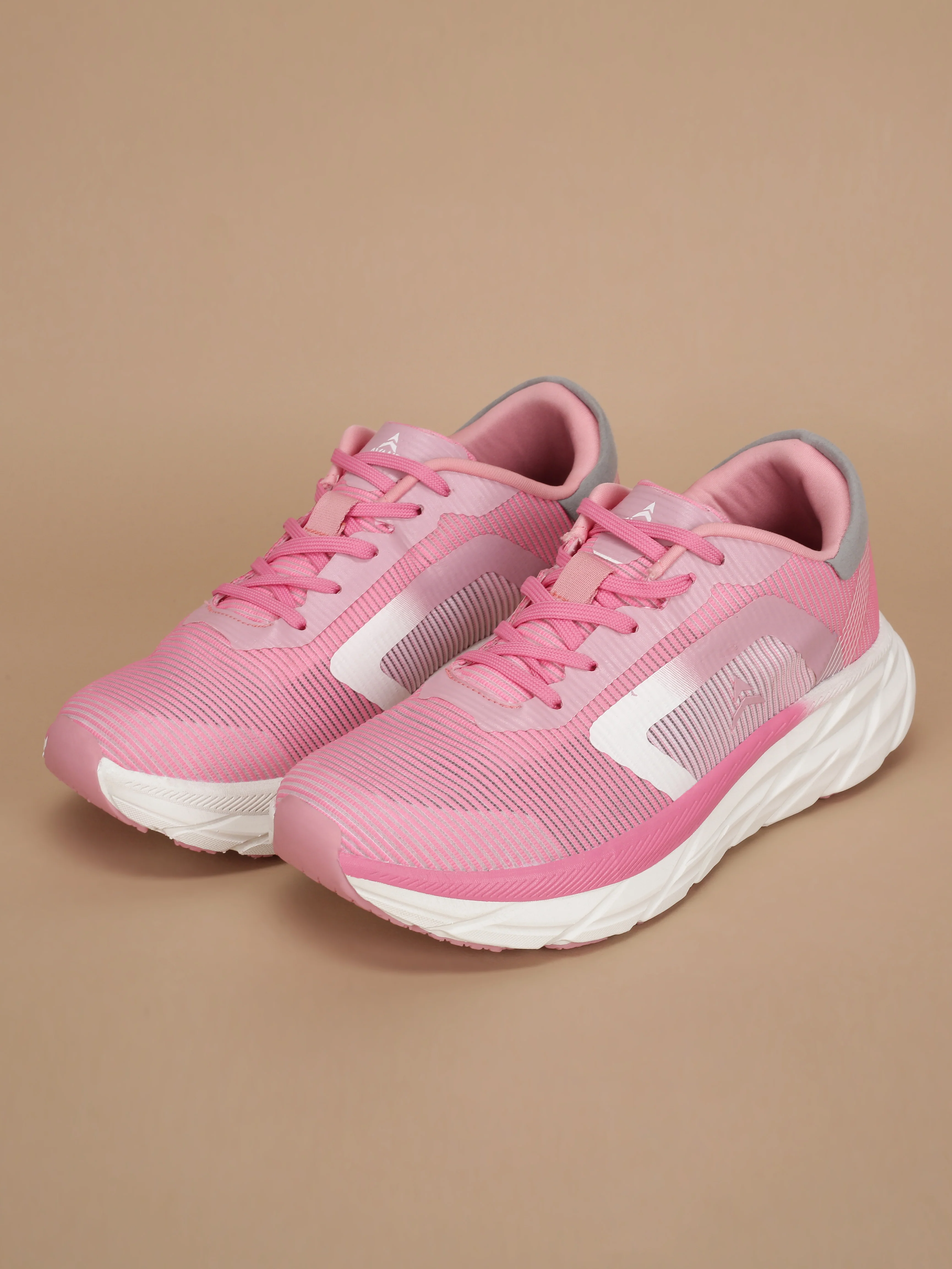 Avant Women's TurqSwift Running Shoes - Pink/White - Image 7