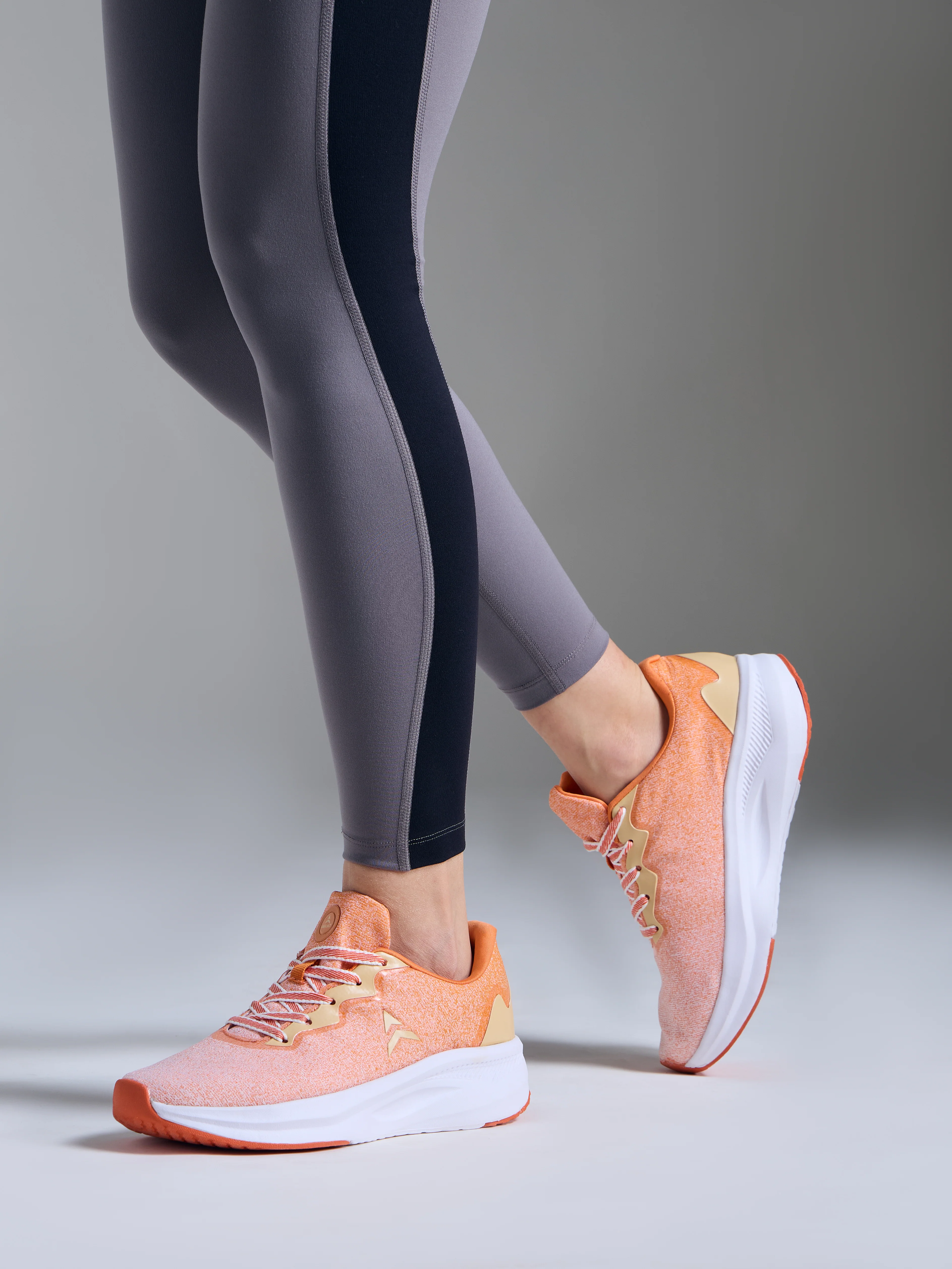 Avant Women's Voltura Sneaker Shoes - Orange - Image 6