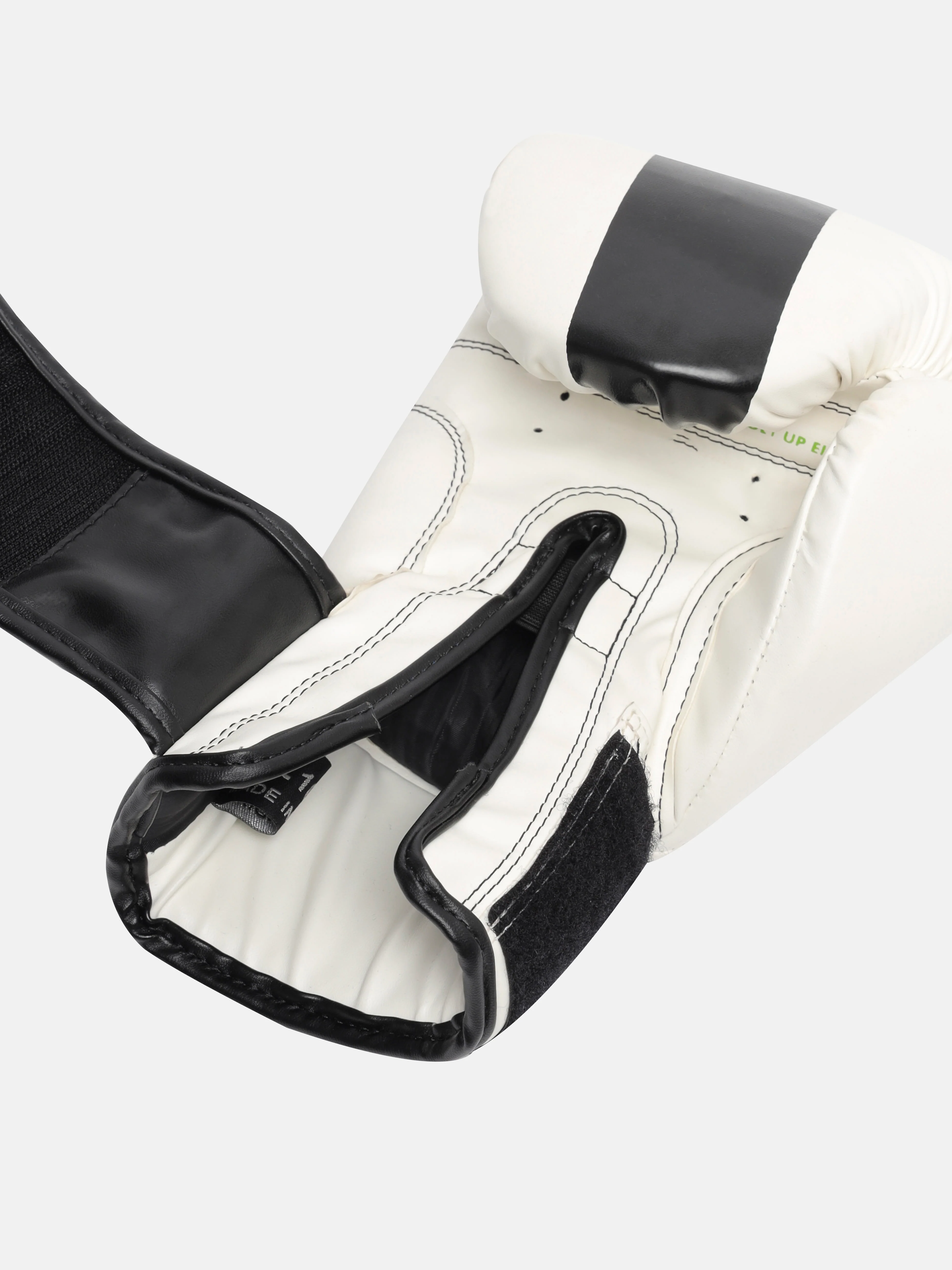 Combo Boxing Gloves with Handwraps - Image 5