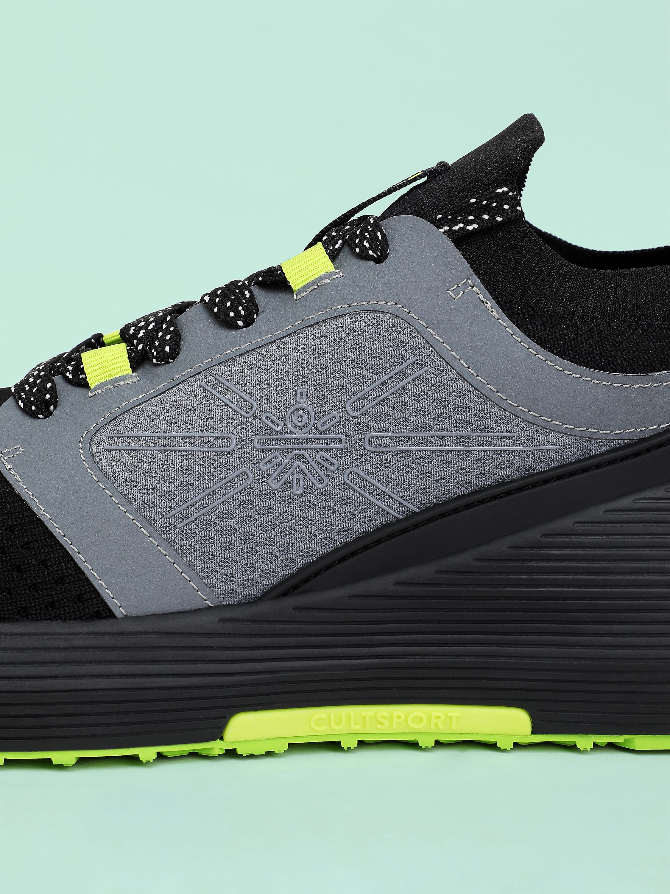 cult Crosstrain Men Training Shoes - Black - Image 12