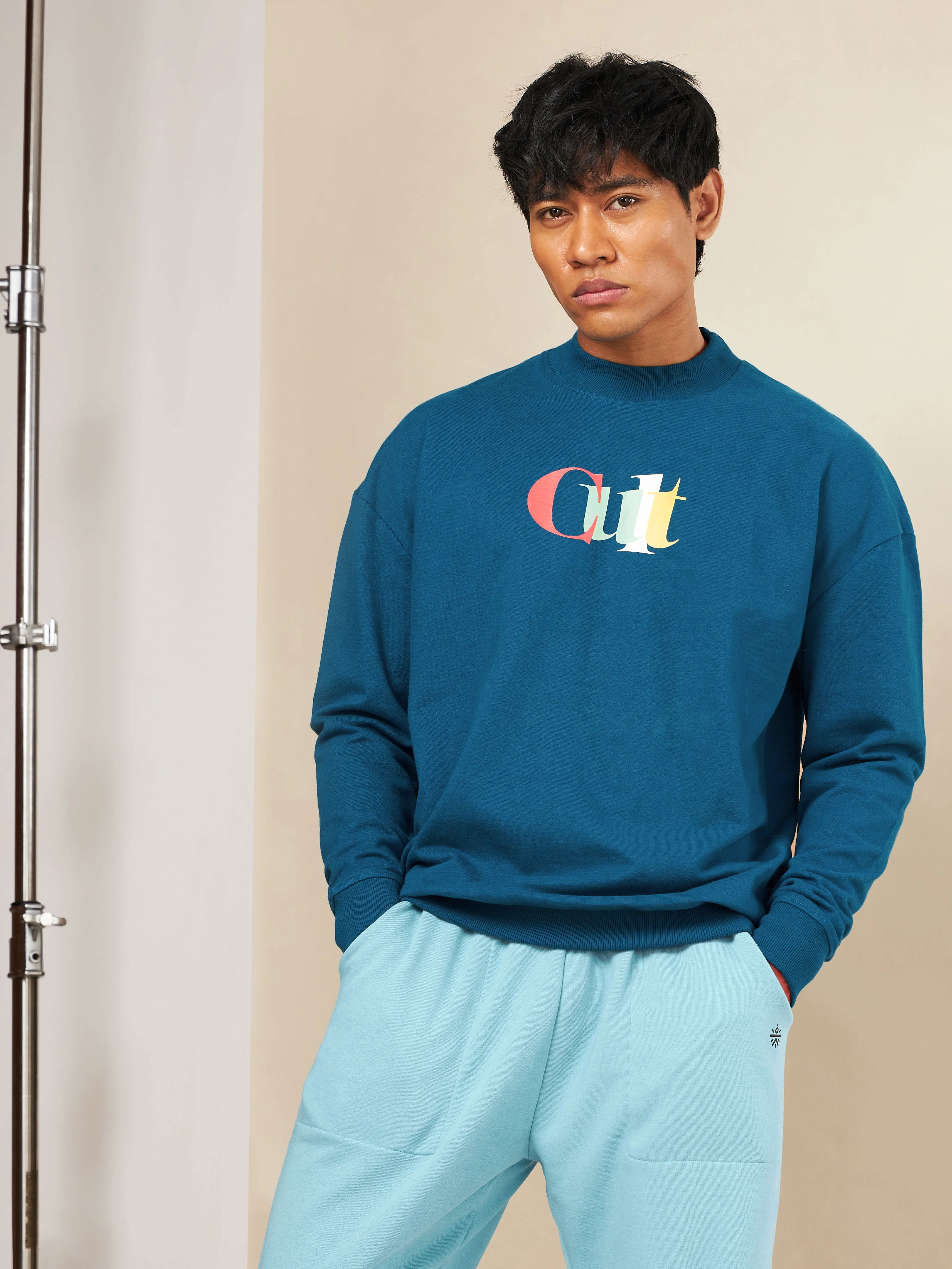 Cult Brand Carrier Blue Sweatshirt - Image 11