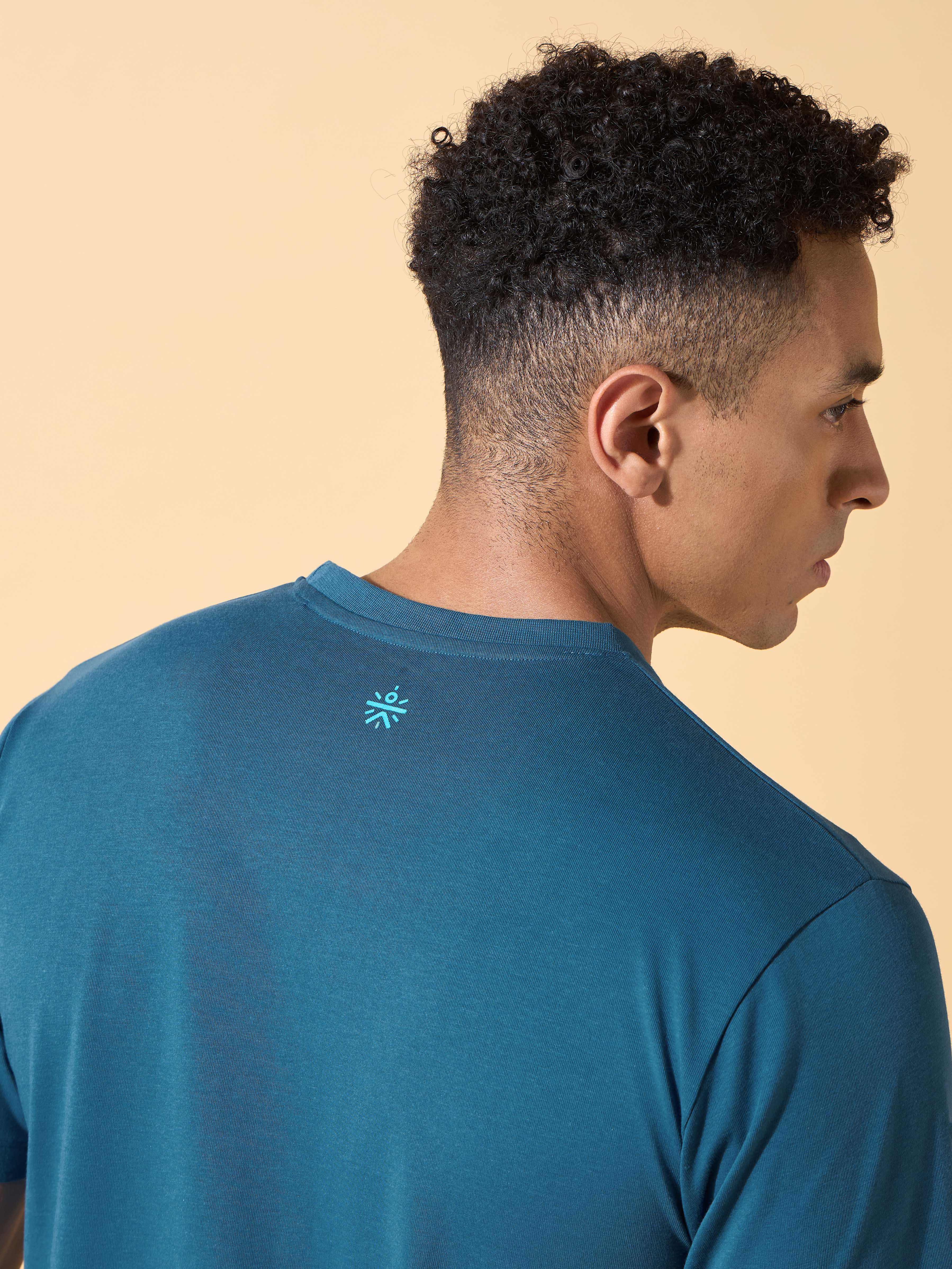 Cult Brand Carrier Print T-shirt - Image 7