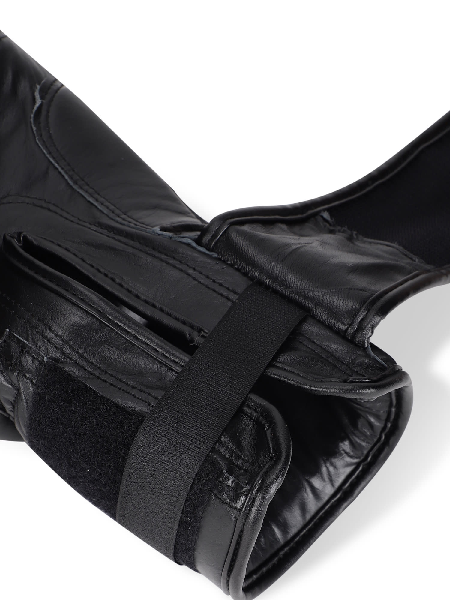 cult.fit Boxing Gloves - 14Oz - Image 7