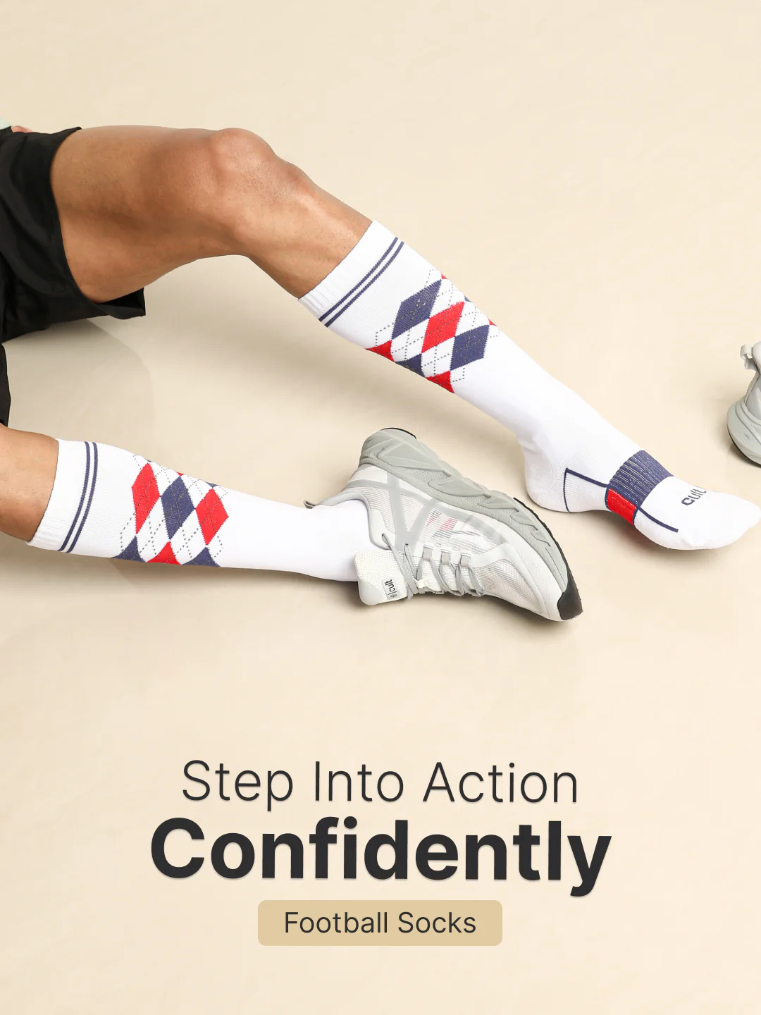 Football/Soccer Pack of 2 White & Blue Patterned Men's Terry Cotton Socks - Image 2