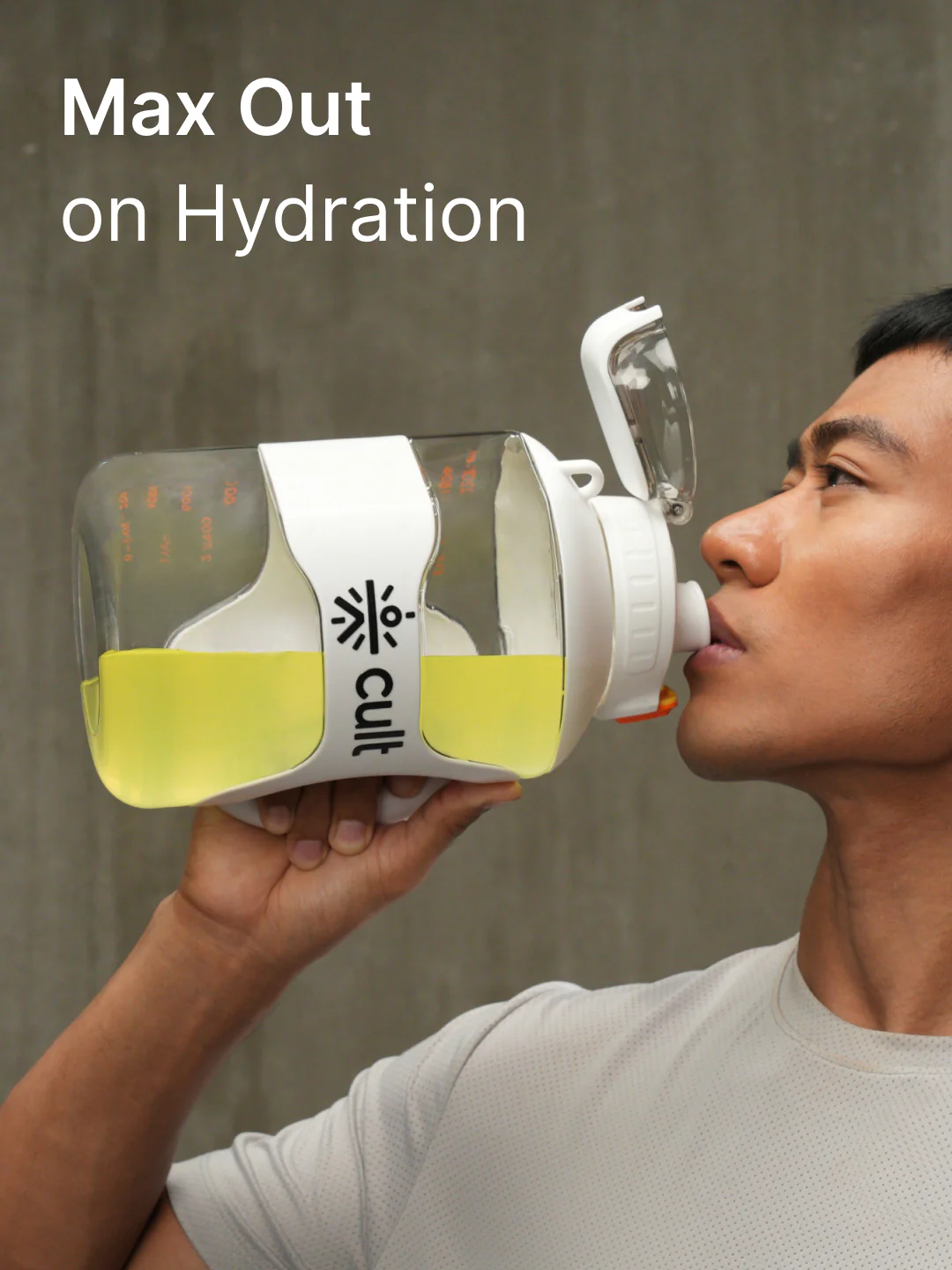 cult Gallon Bottle 2.2L Unisex White - Image 2