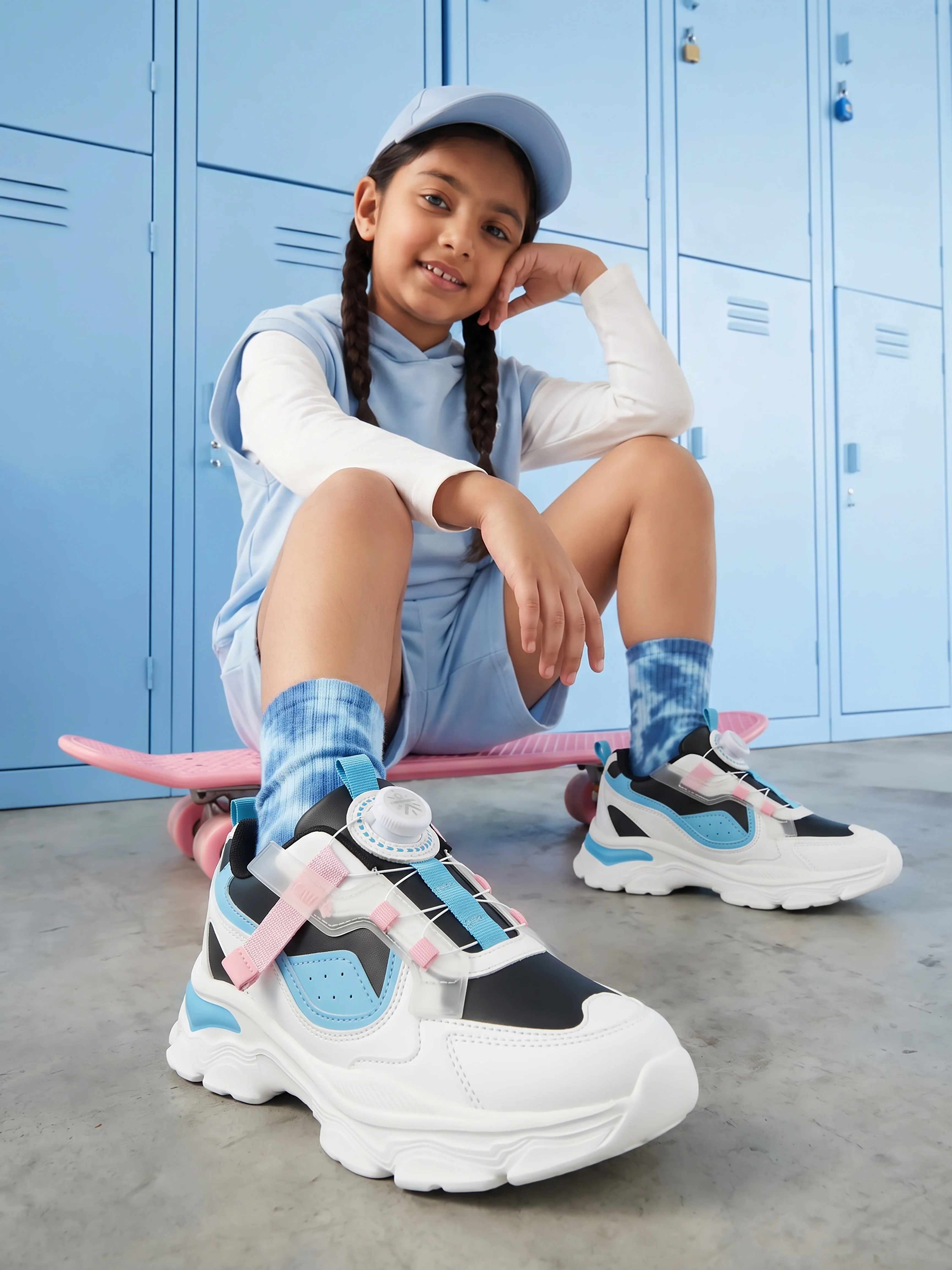cult Kids' Zoomster Sneakers - White/Black - Image 2