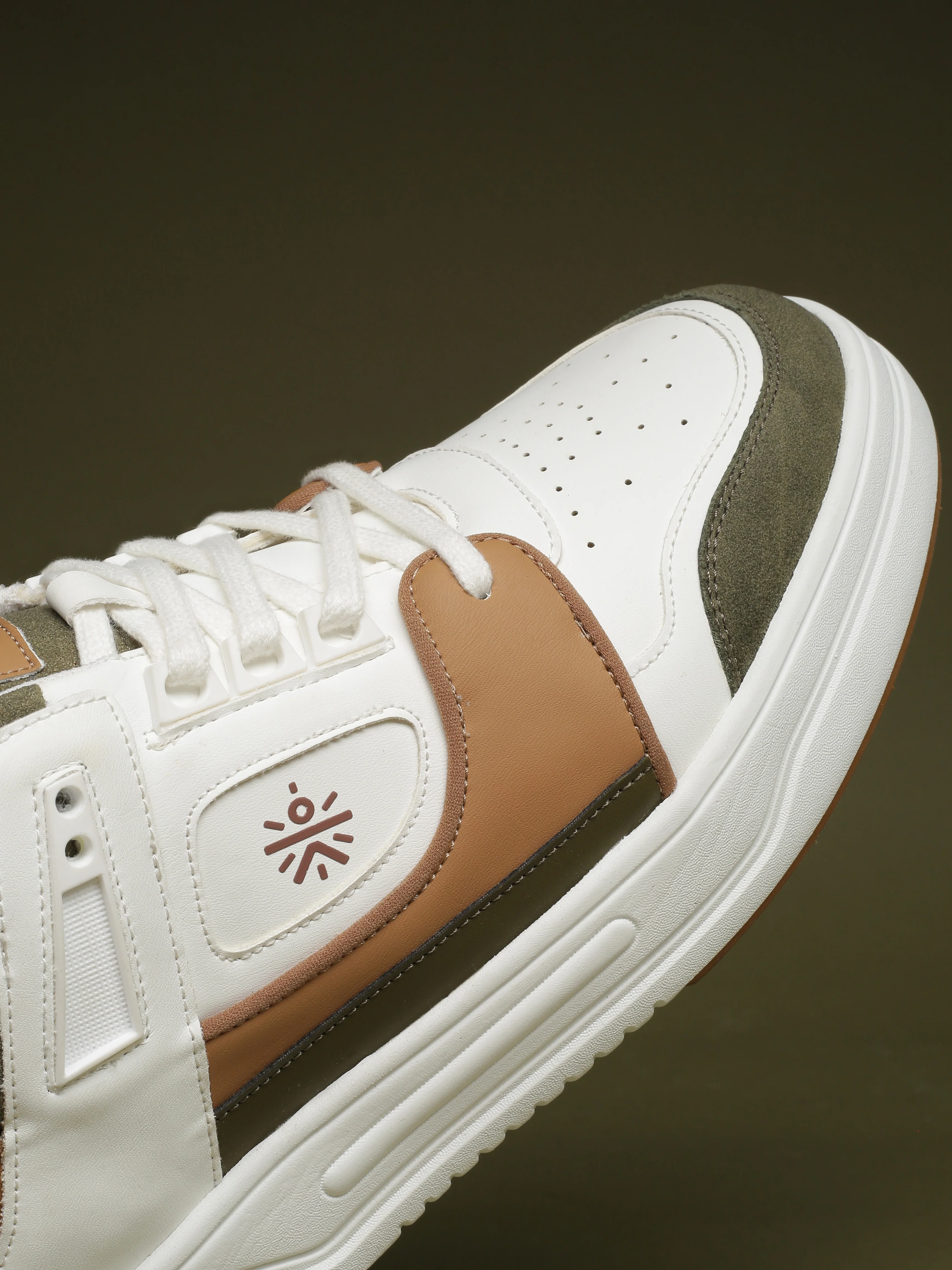 cult Men's AeroLite Sneakers - White/Tan - Image 9