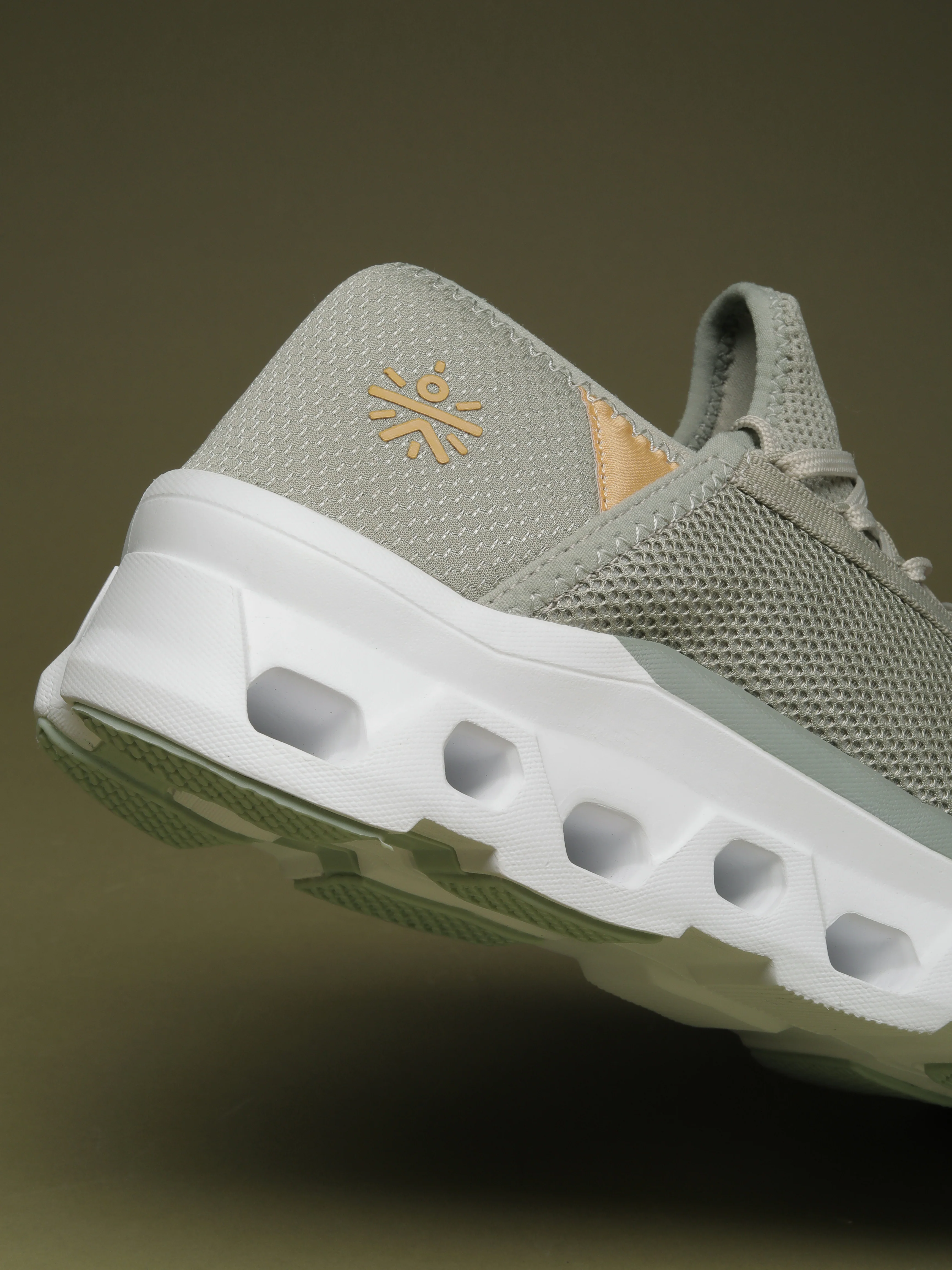 cult Men's Aeromesh Walking Shoes - Olive - Image 8