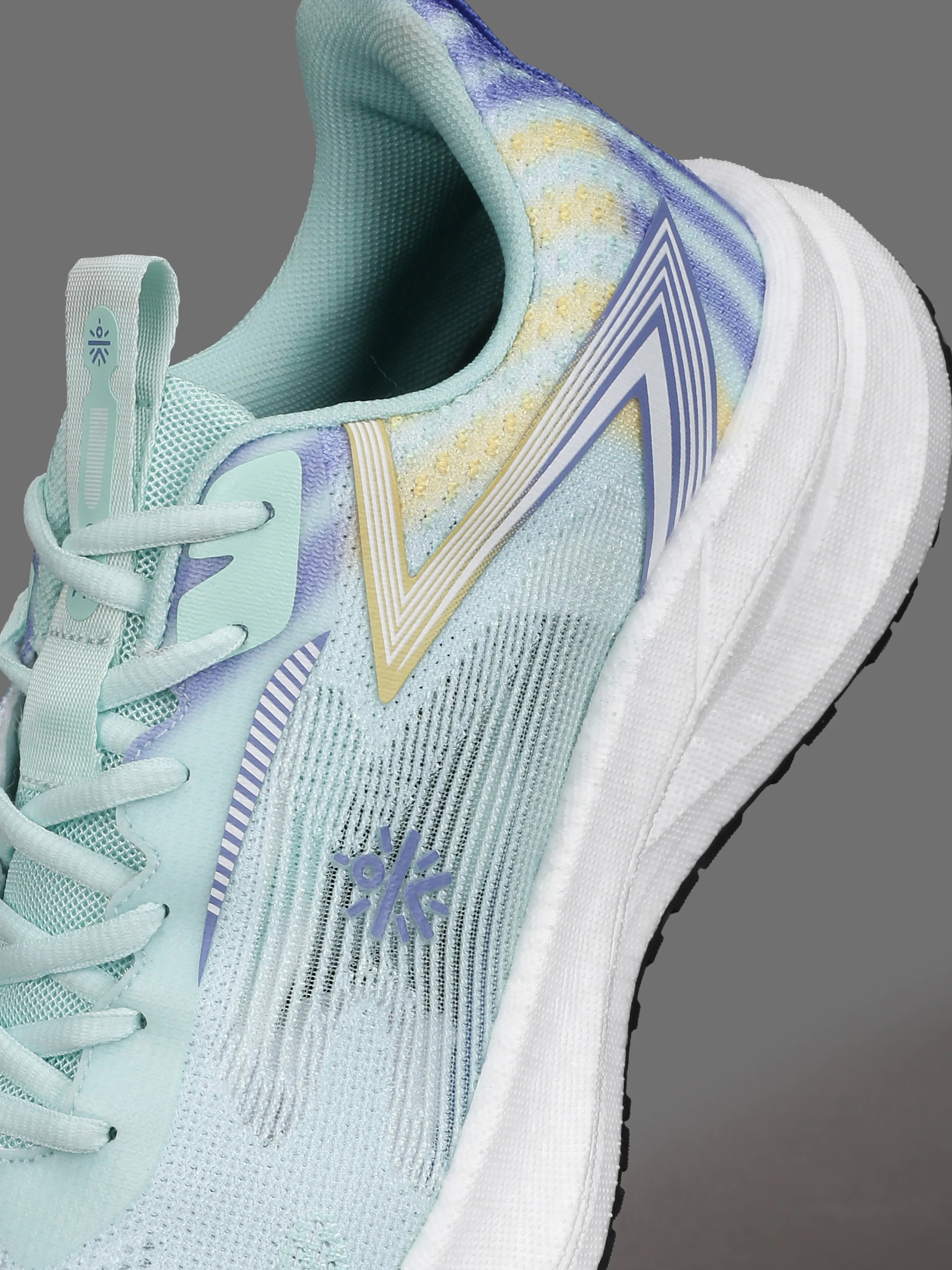 cult Men's Blazon Casual Shoes - Mint Blue - Image 9