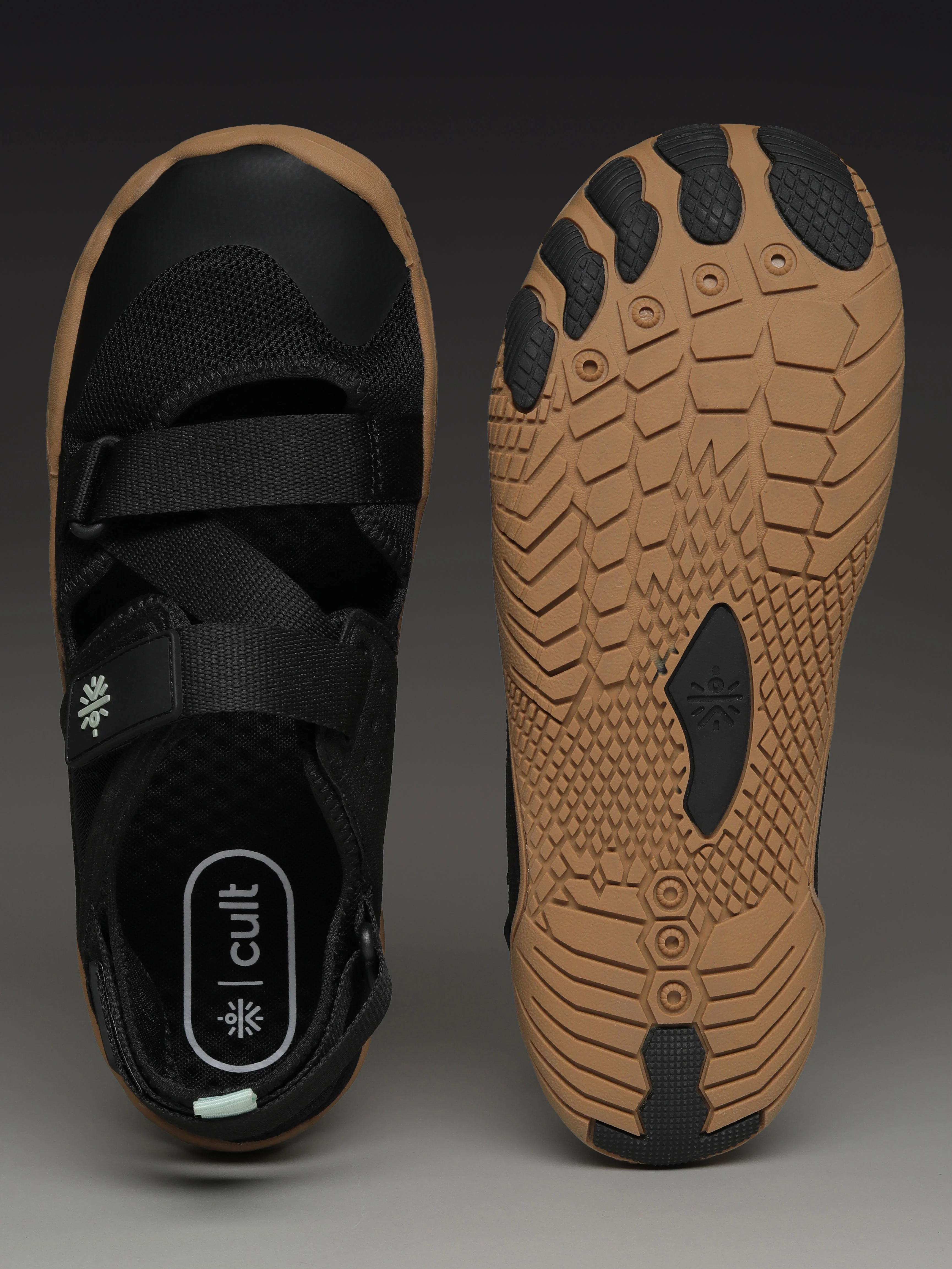 cult Men's BreezeLite Barefoot Sandals - Black - Image 4