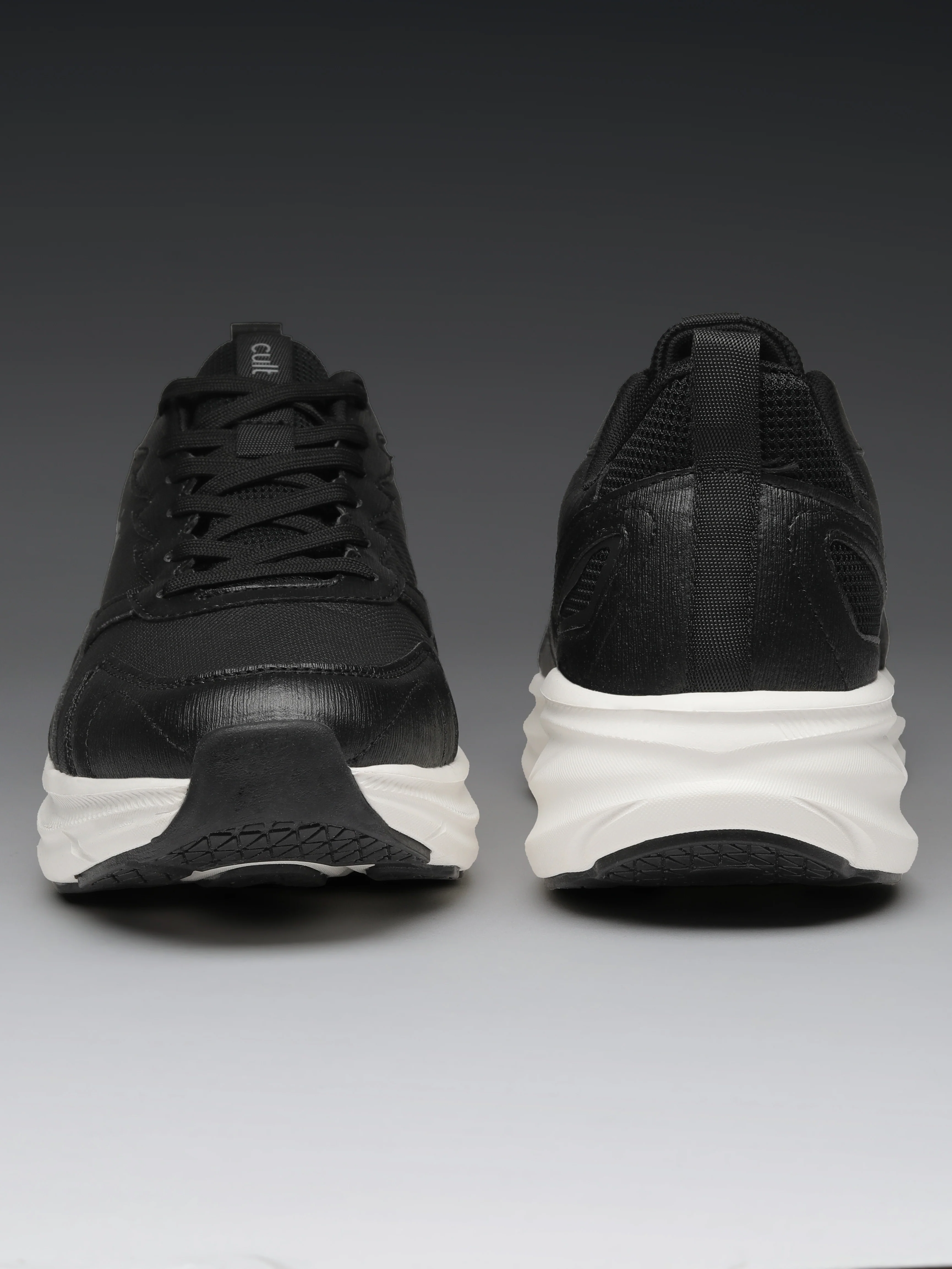 cult Men's Endura Run Running Shoes - Black - Image 10