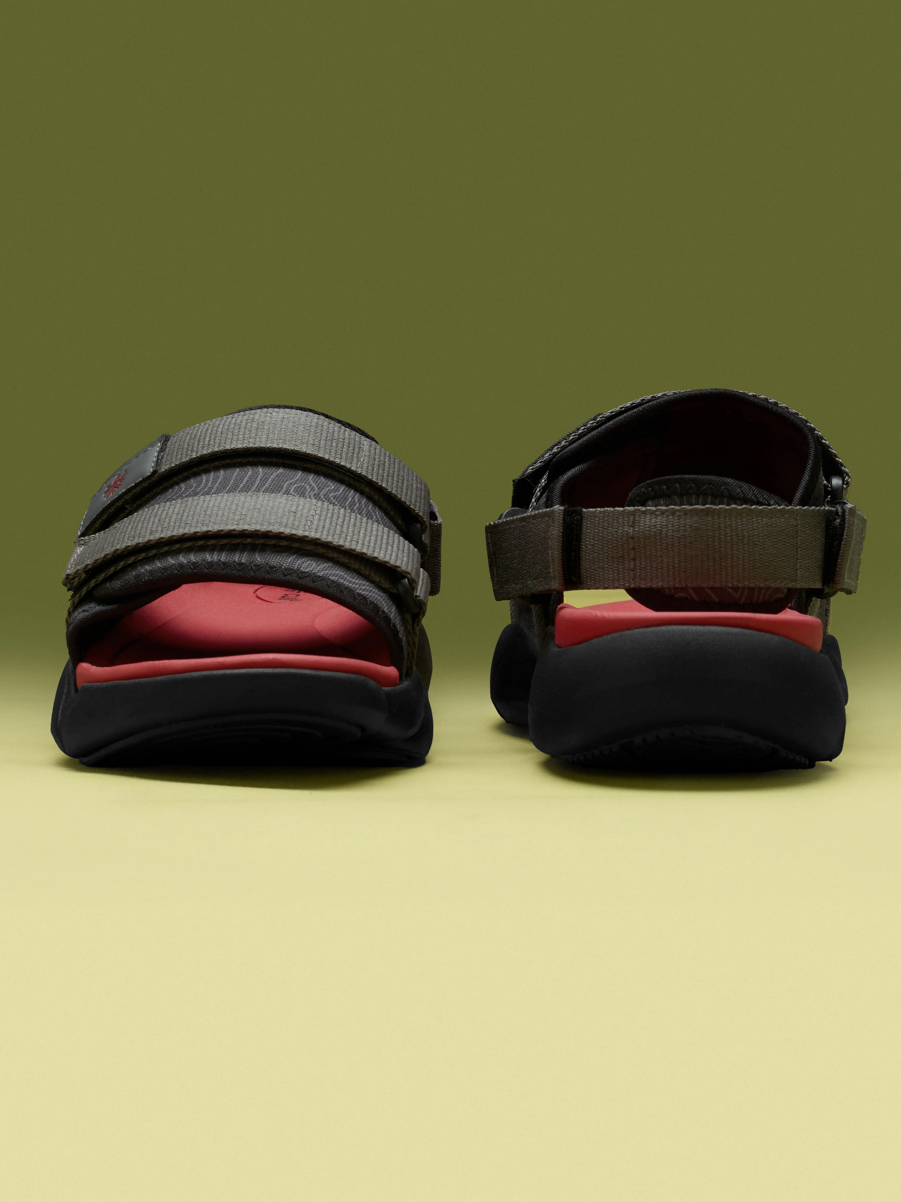 cult Men's FlexStrap Sandals - Black - Image 11
