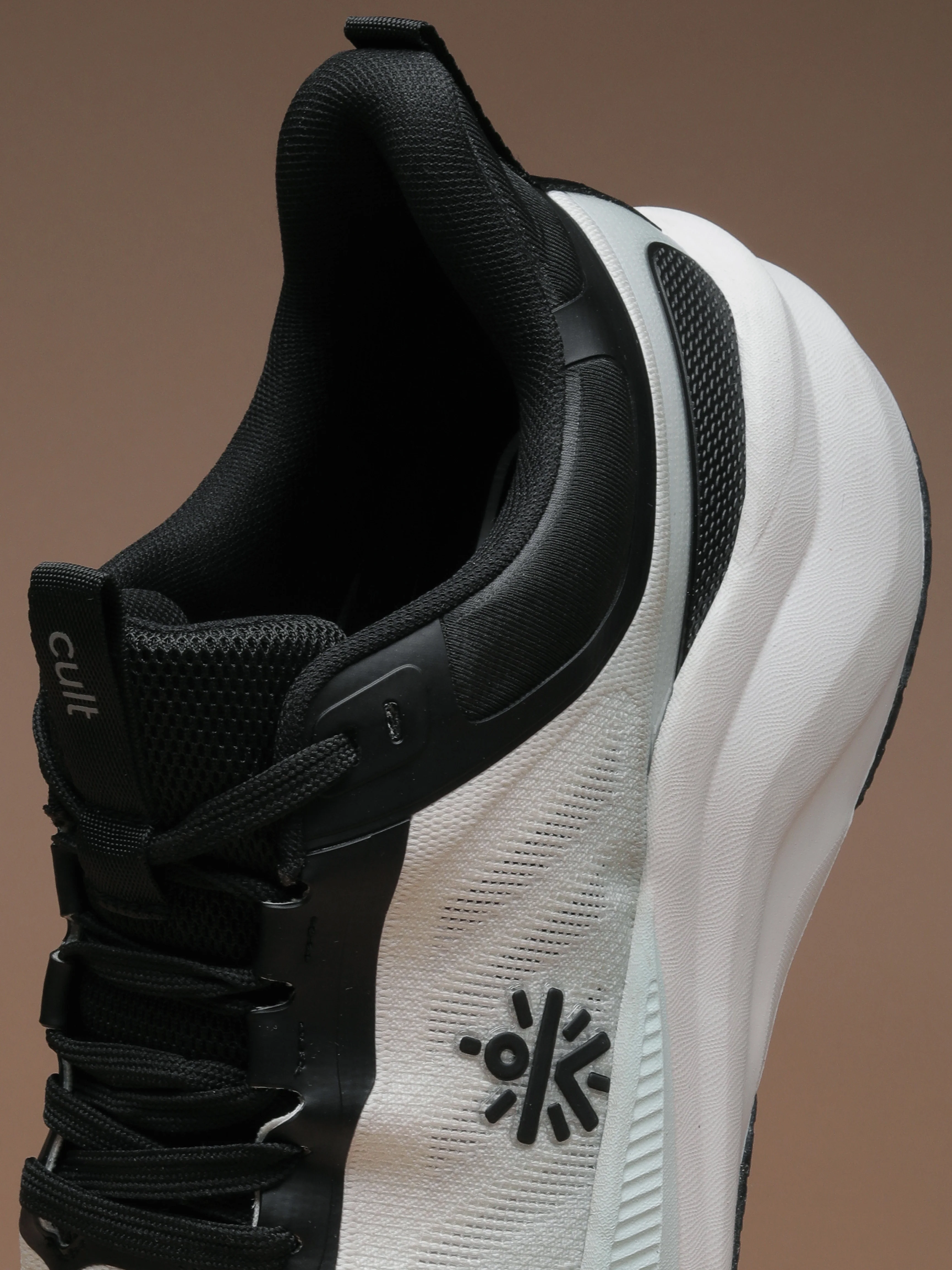 cult Men's Flowtech Running Shoes - Grey/Black - Image 11