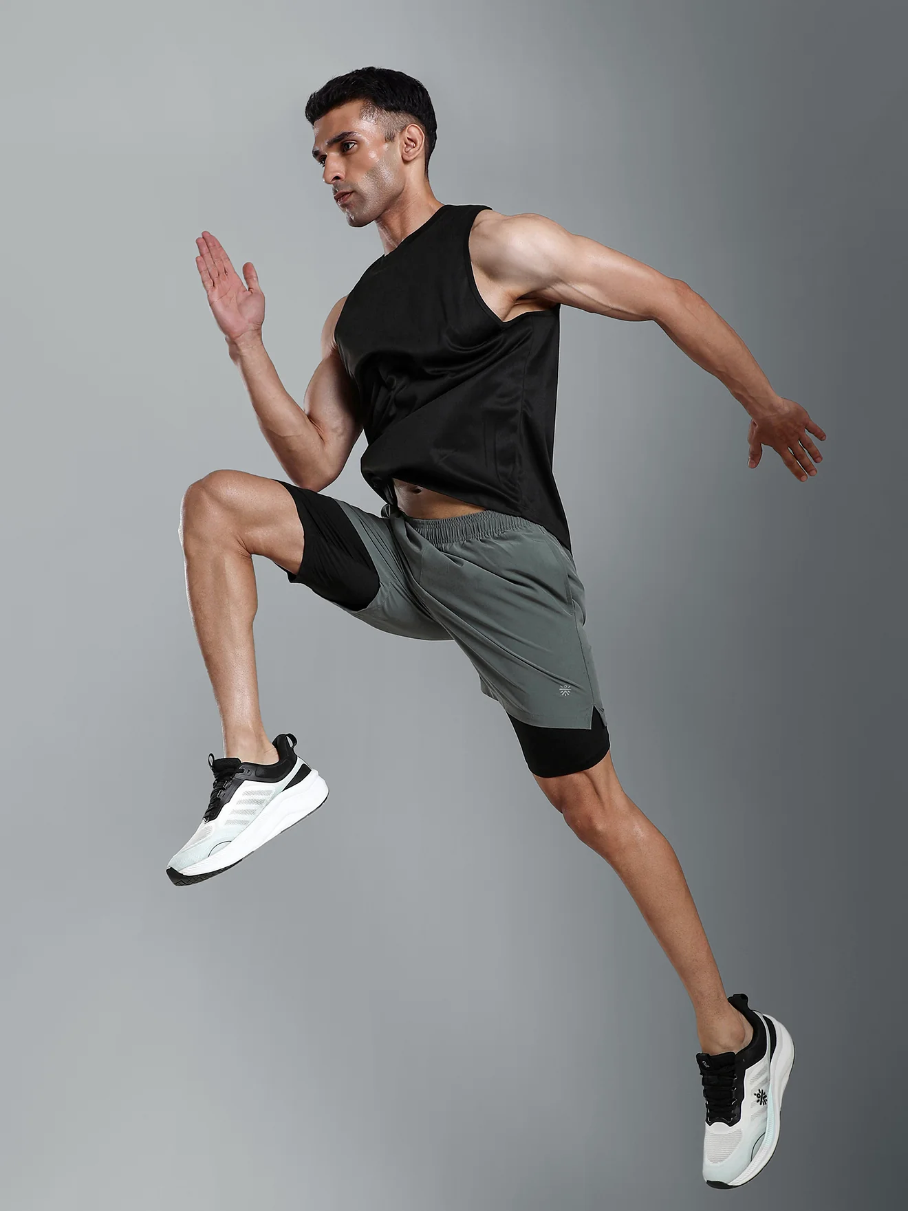 cult Men's Flowtech Running Shoes - Grey/Black - Image 2