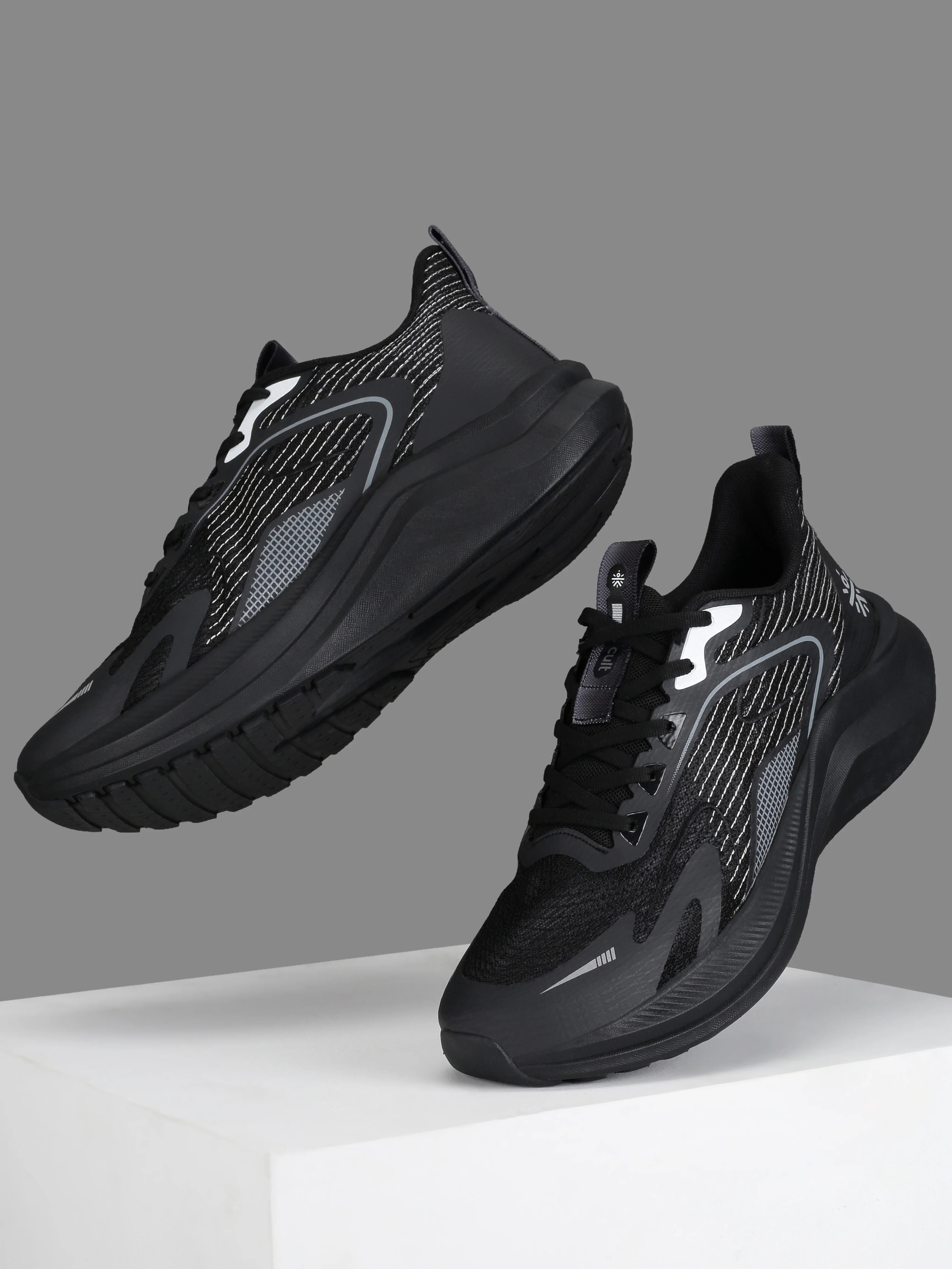 cult Men's GlaciusX Running Shoes - Black - Image 2