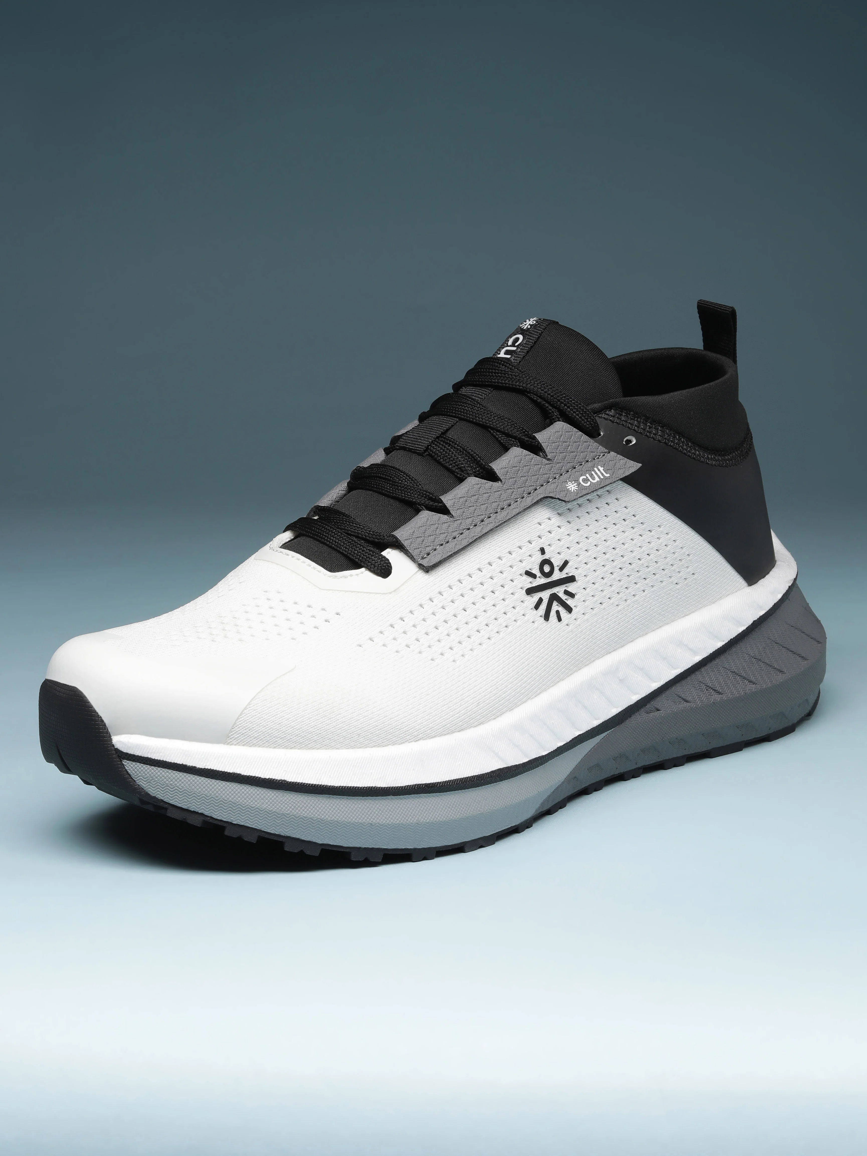 cult Men's GlideMax Trail Running Shoes - White/Black - Image 4