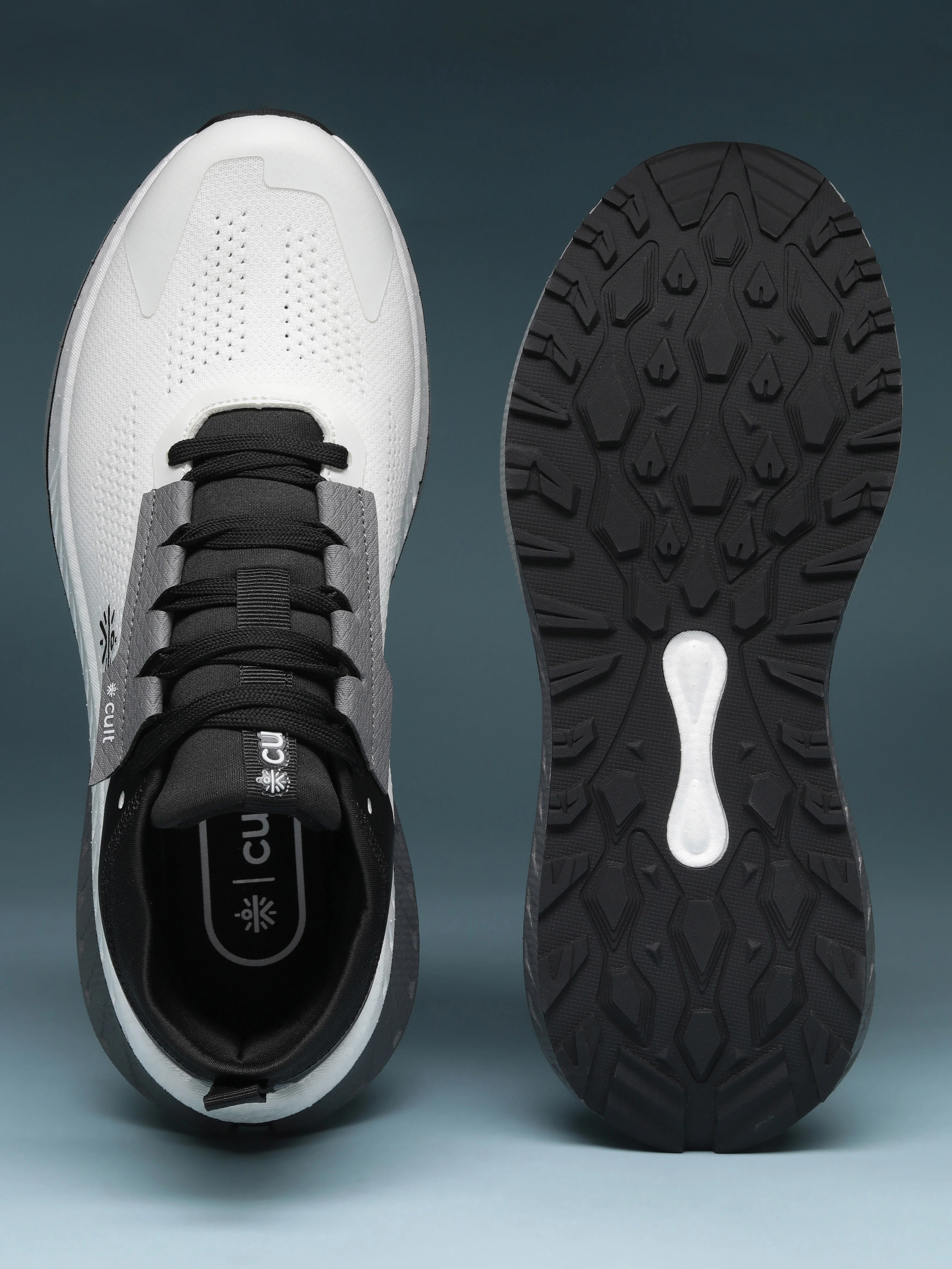 cult Men's GlideMax Trail Running Shoes - White/Black - Image 8