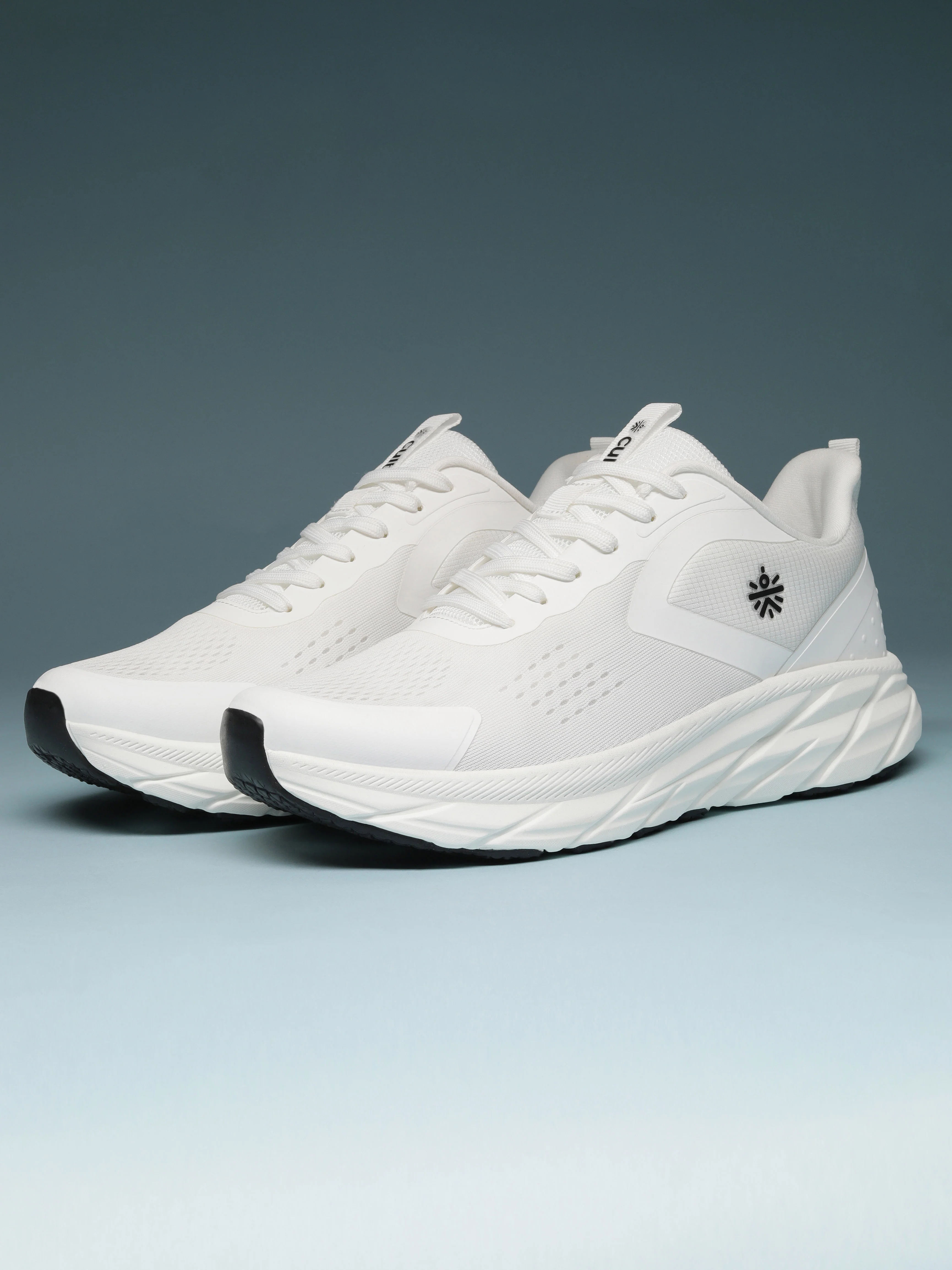 cult Men's GlideMove Running Shoes - White - Image 12