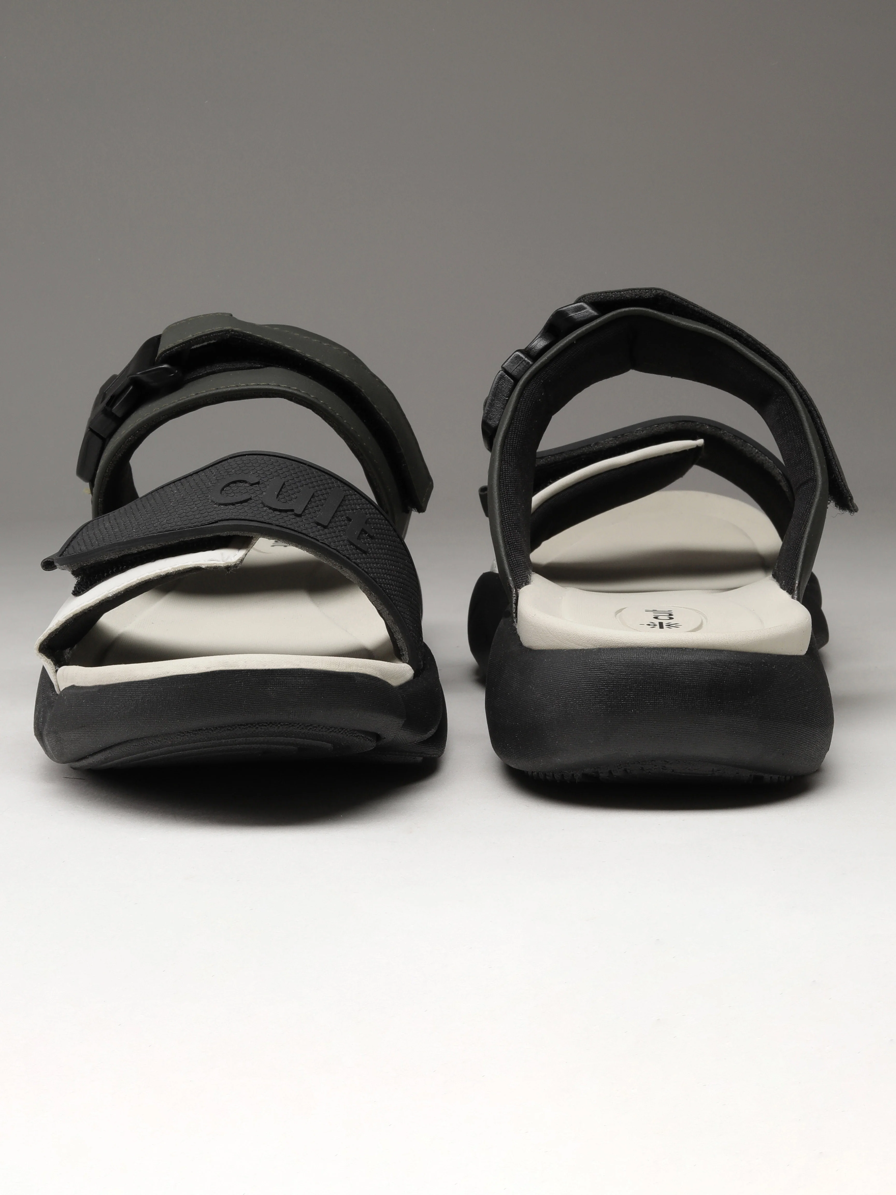 cult Men's GripFlex Sliders - Beige/Olive - Image 9