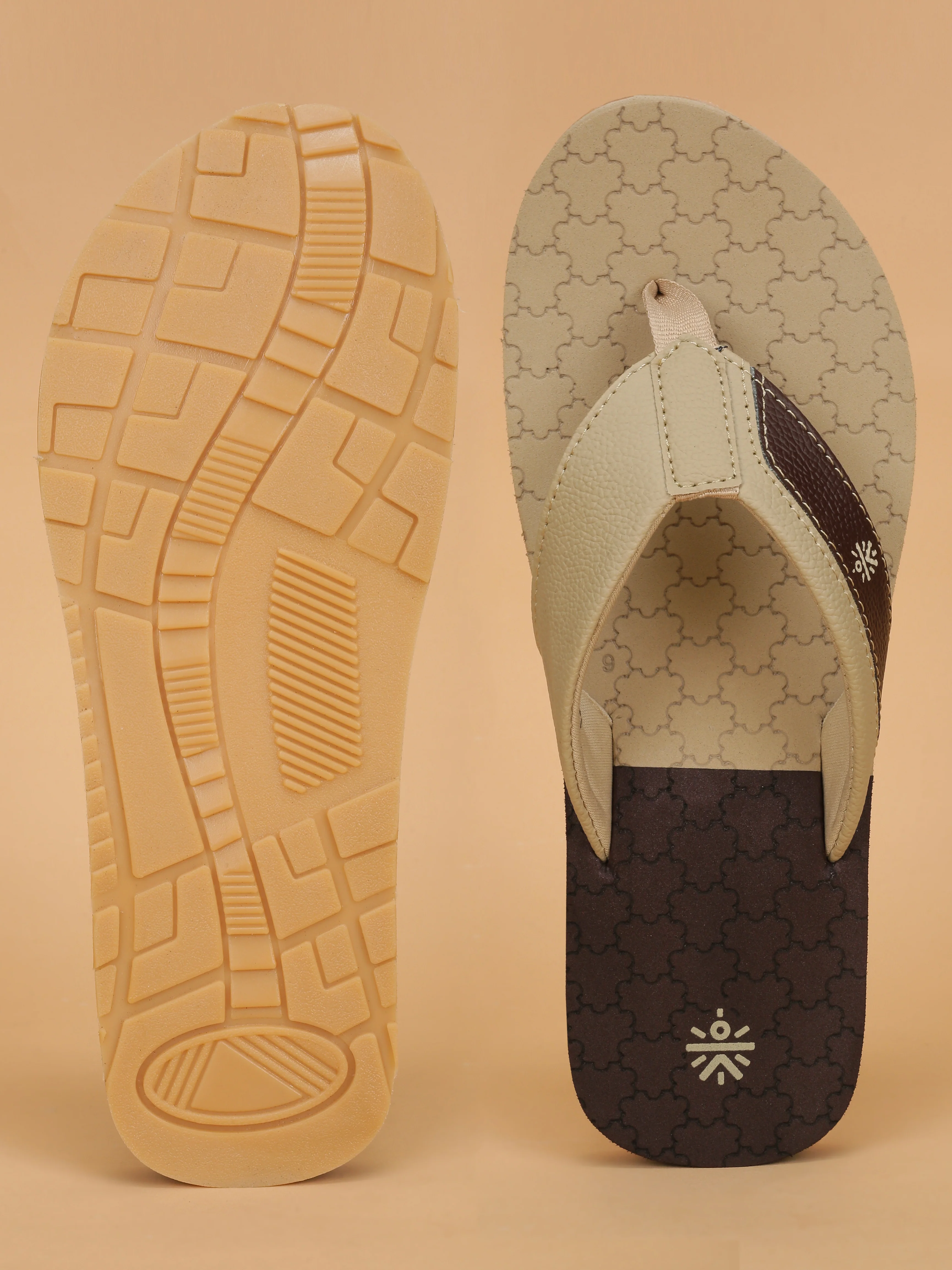 Cult Men's Hexa Flip Flops - Beige - Image 6