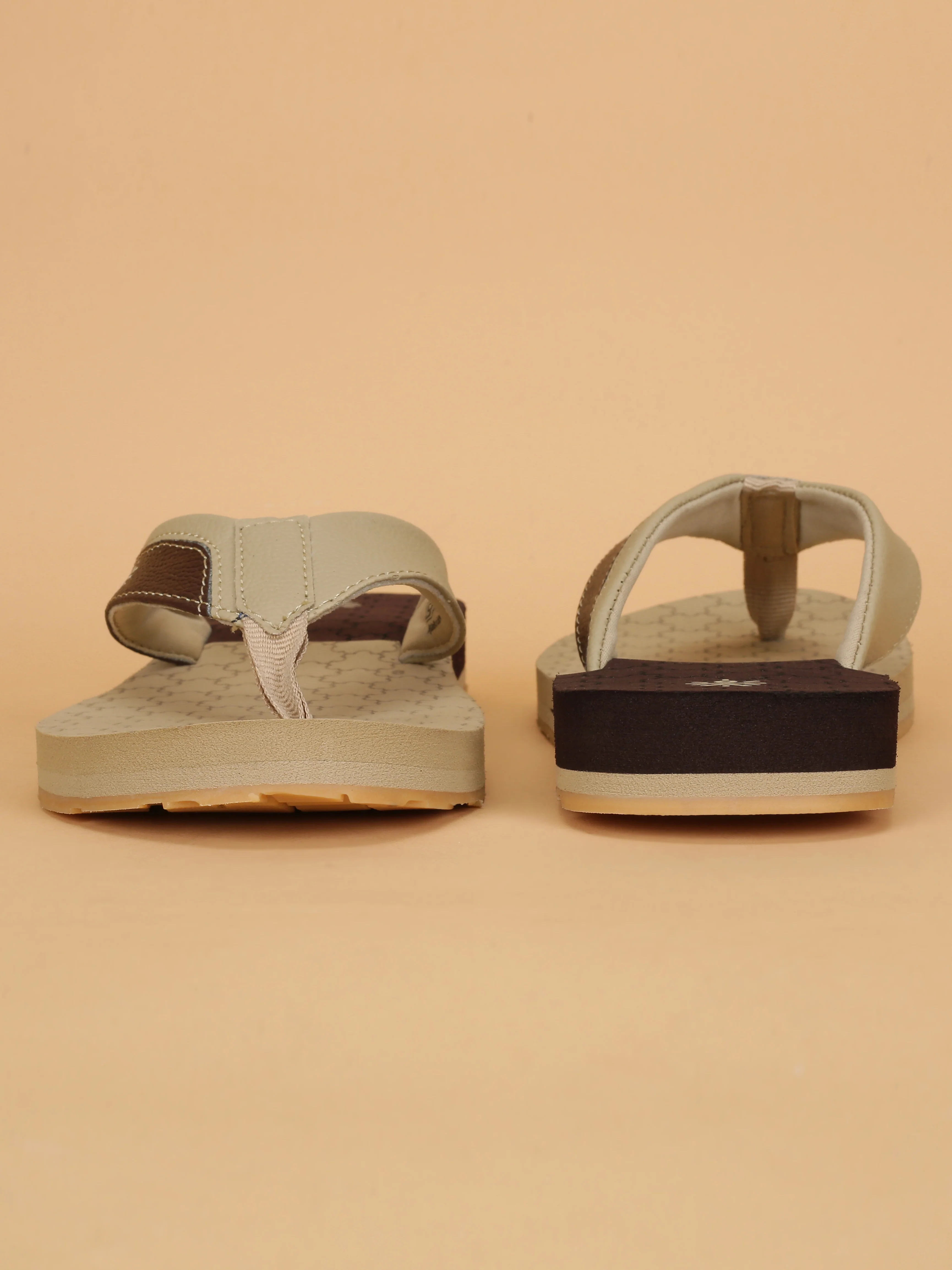 Cult Men's Hexa Flip Flops - Beige - Image 8