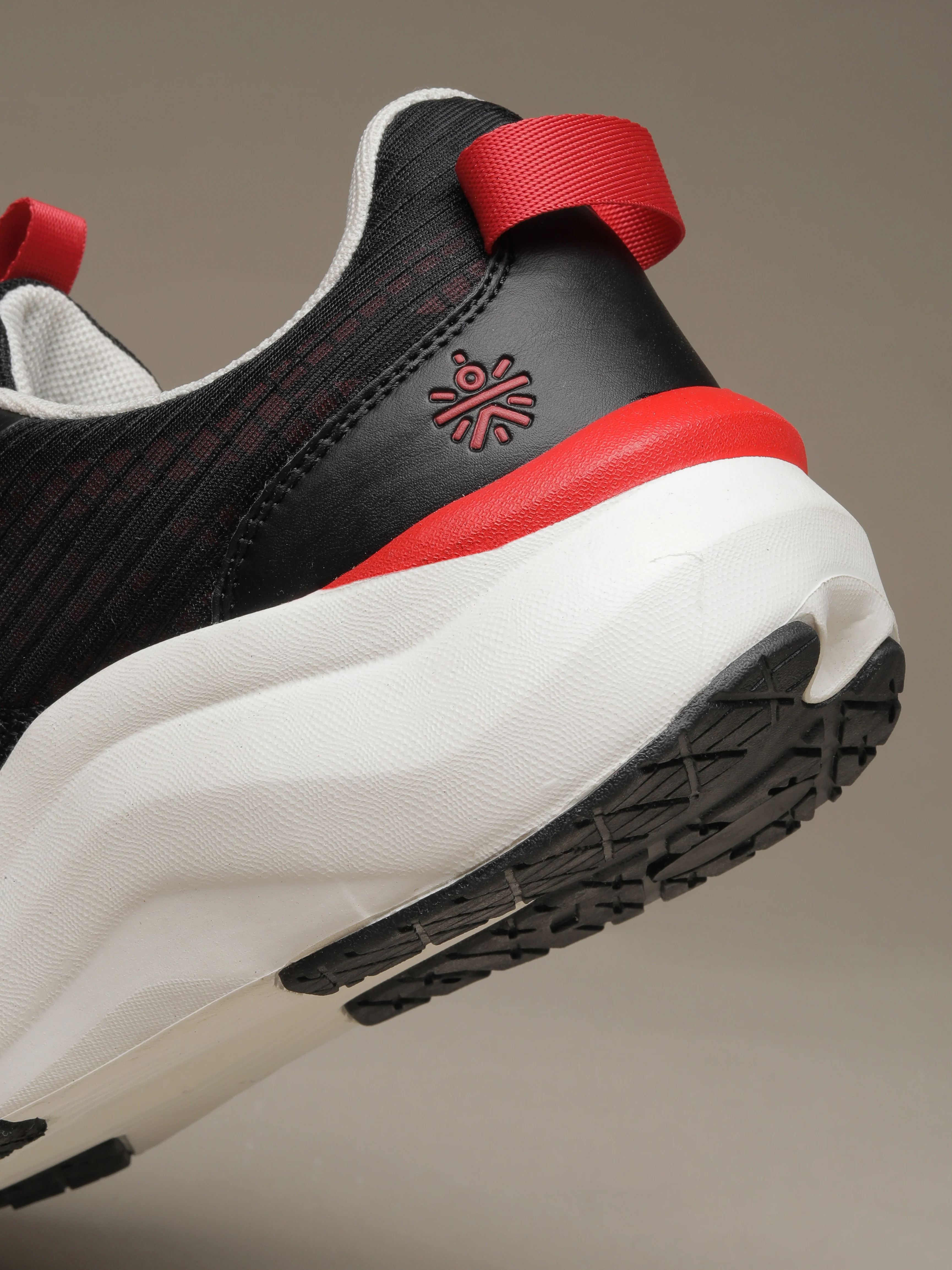 cult Men's Kairo Running Shoes - Black/Red - Image 8