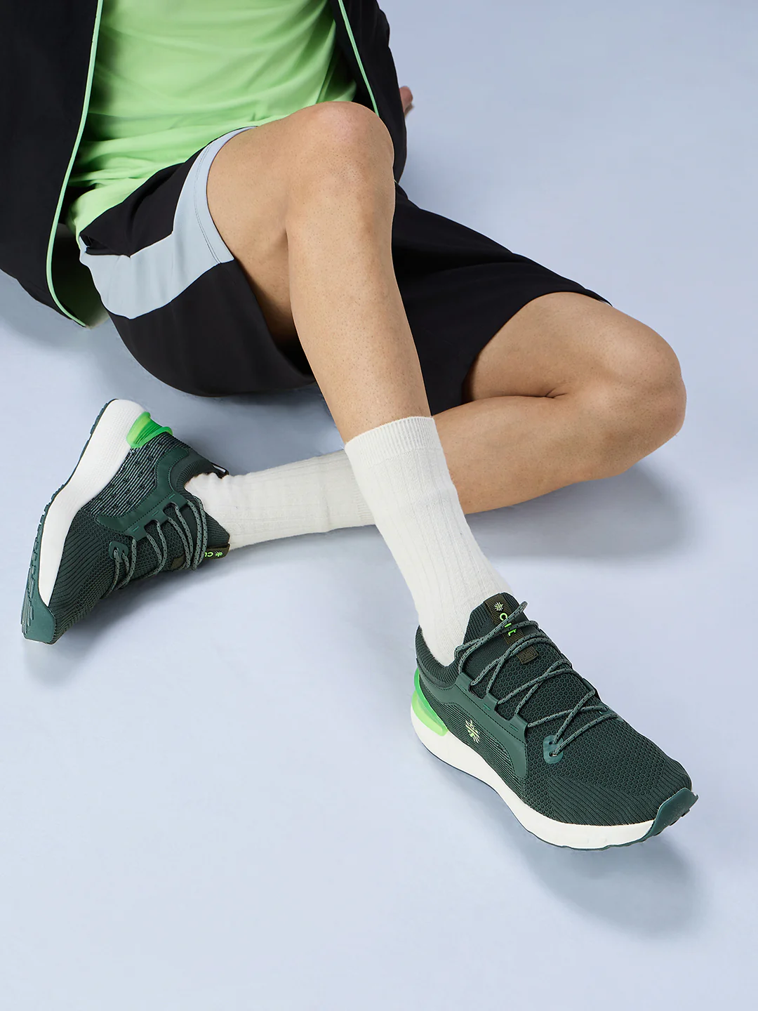 cult Men's Motive Running Shoes - Bottle Green/Neon Green - Image 7