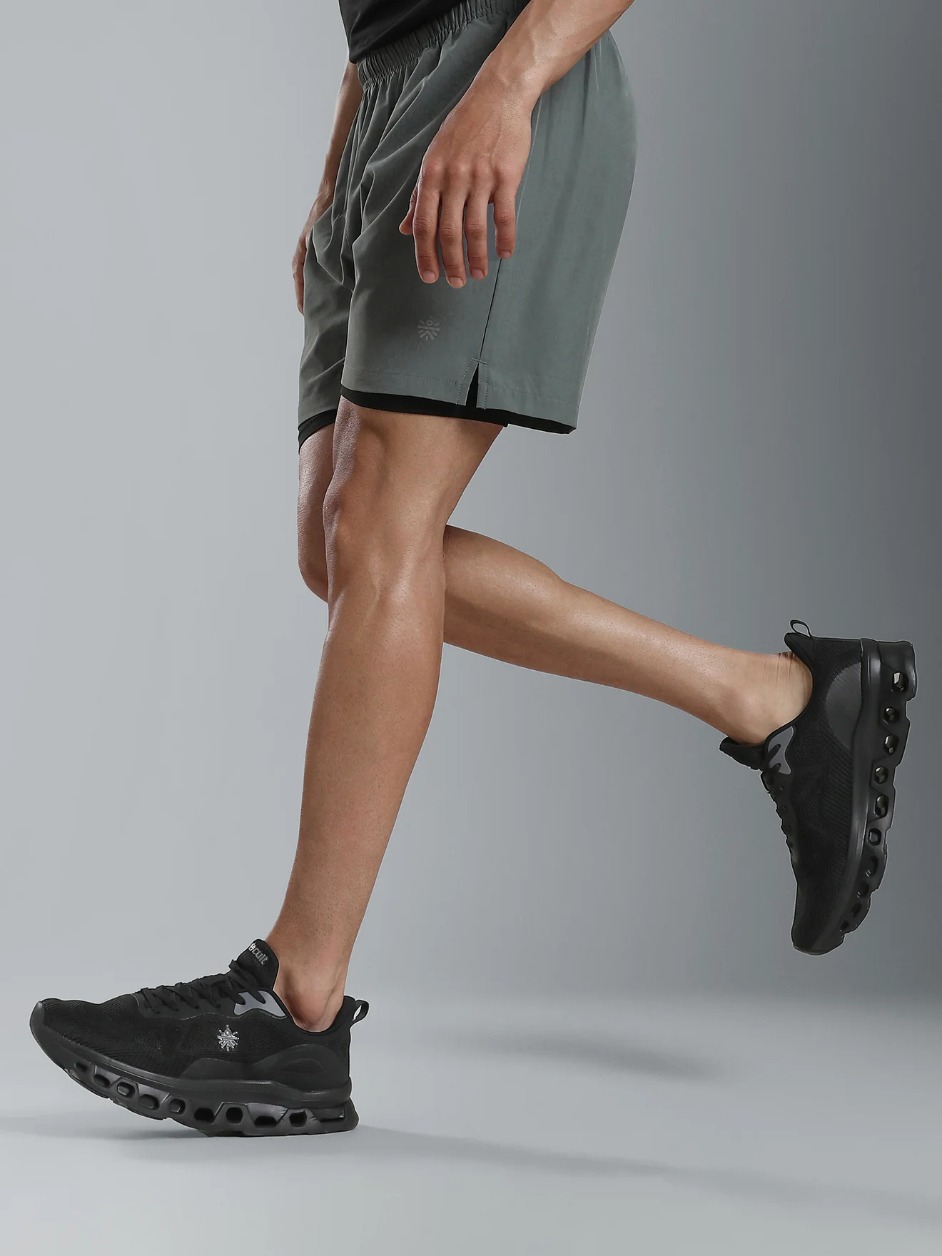 cult Men's Oxyra Walking Shoes - Black/D.Grey - Image 6