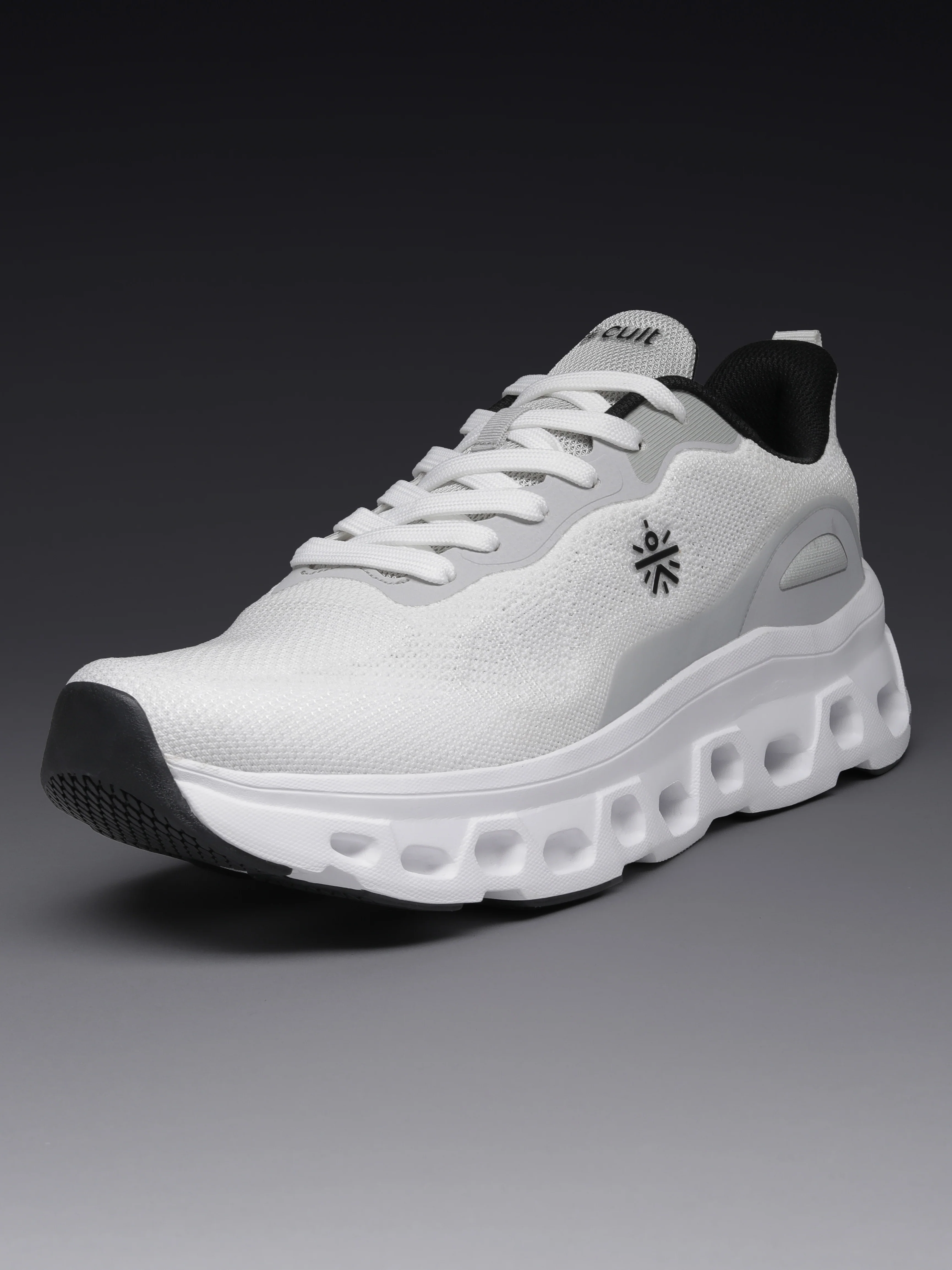 cult Men's Oxyra Walking Shoes - White/Black - Image 7