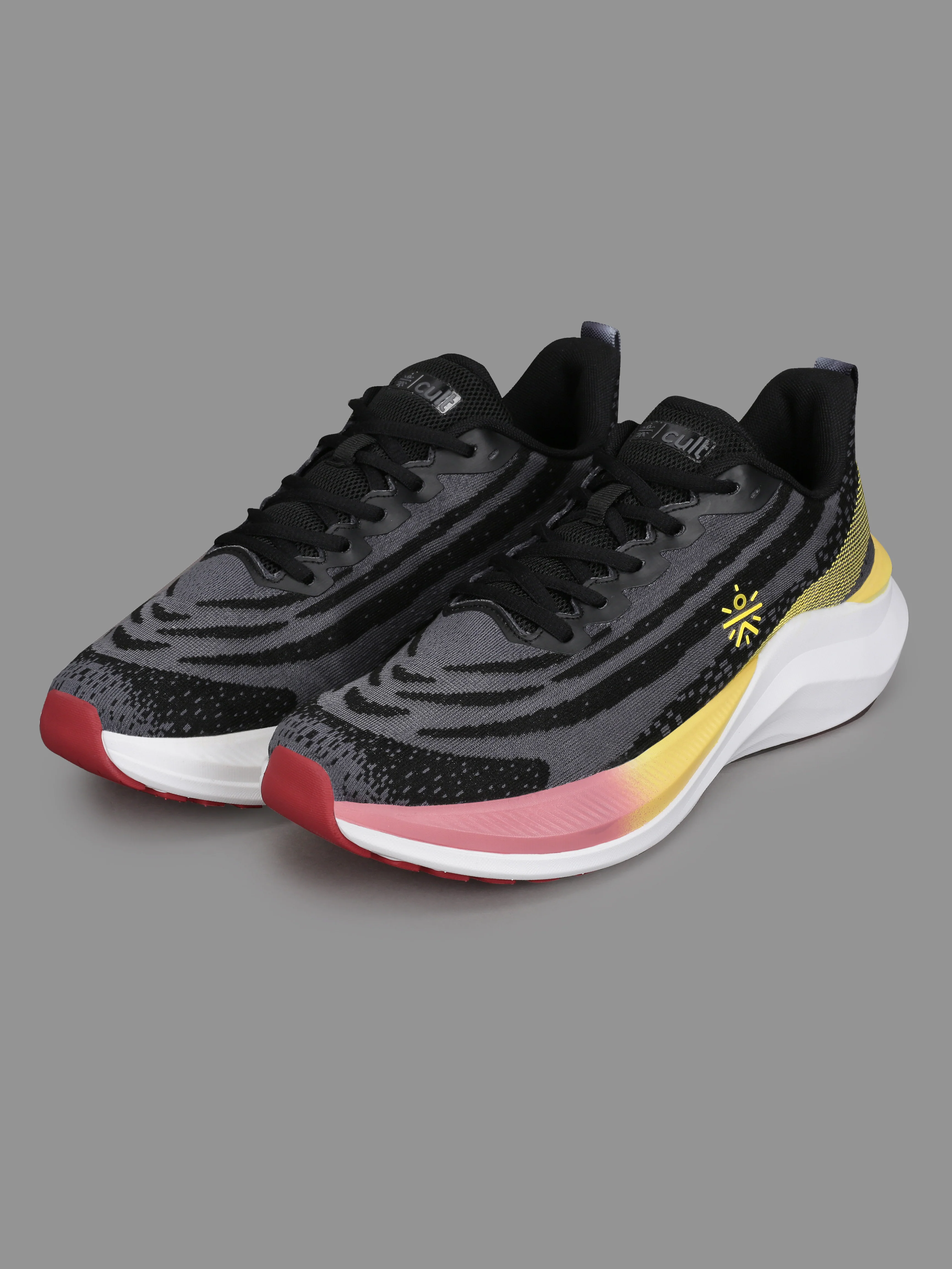 cult Men's Quasar Running Shoes - Black - Image 10