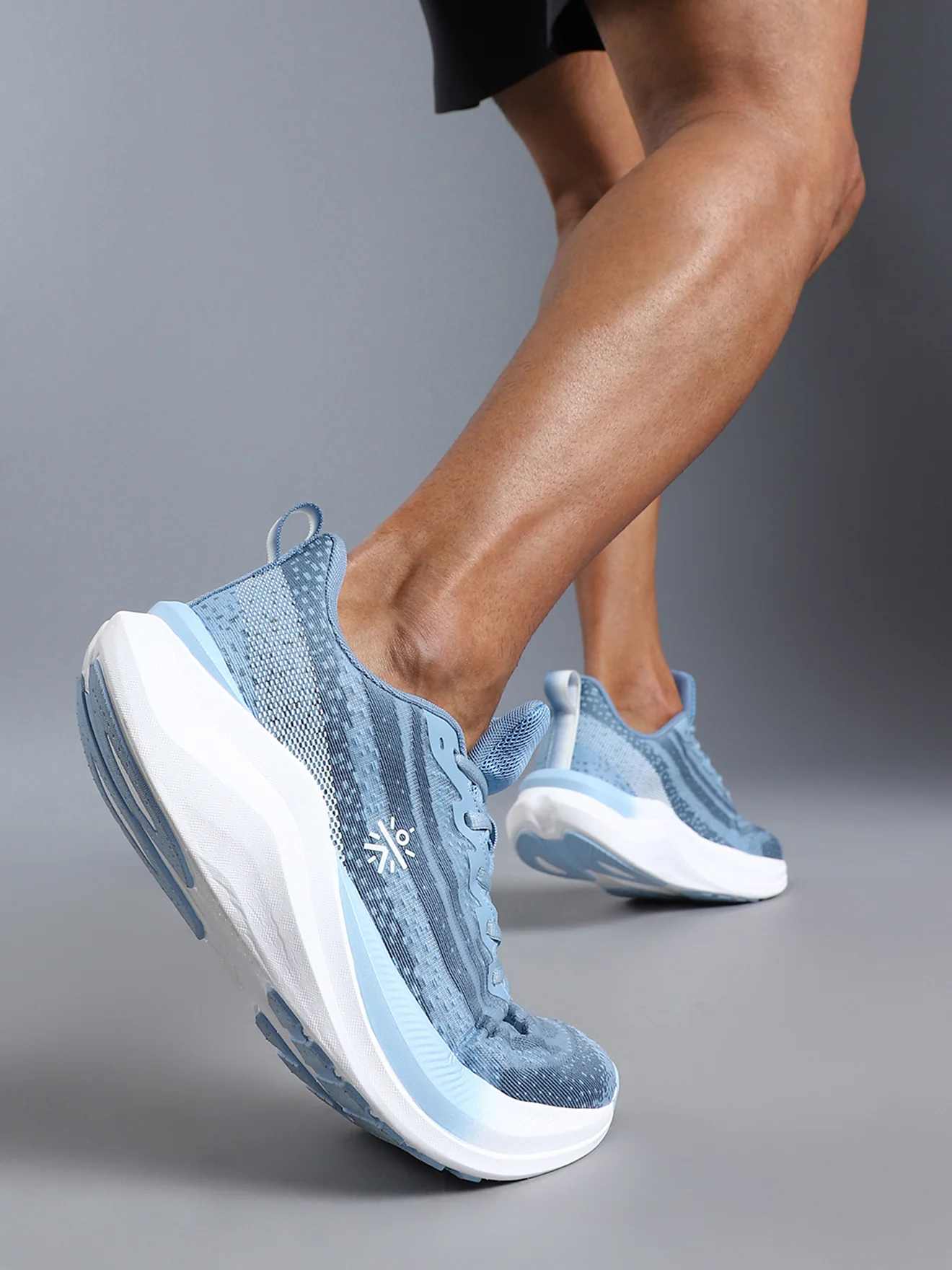 cult Men's Quasar Running Shoes - Blue - Image 8