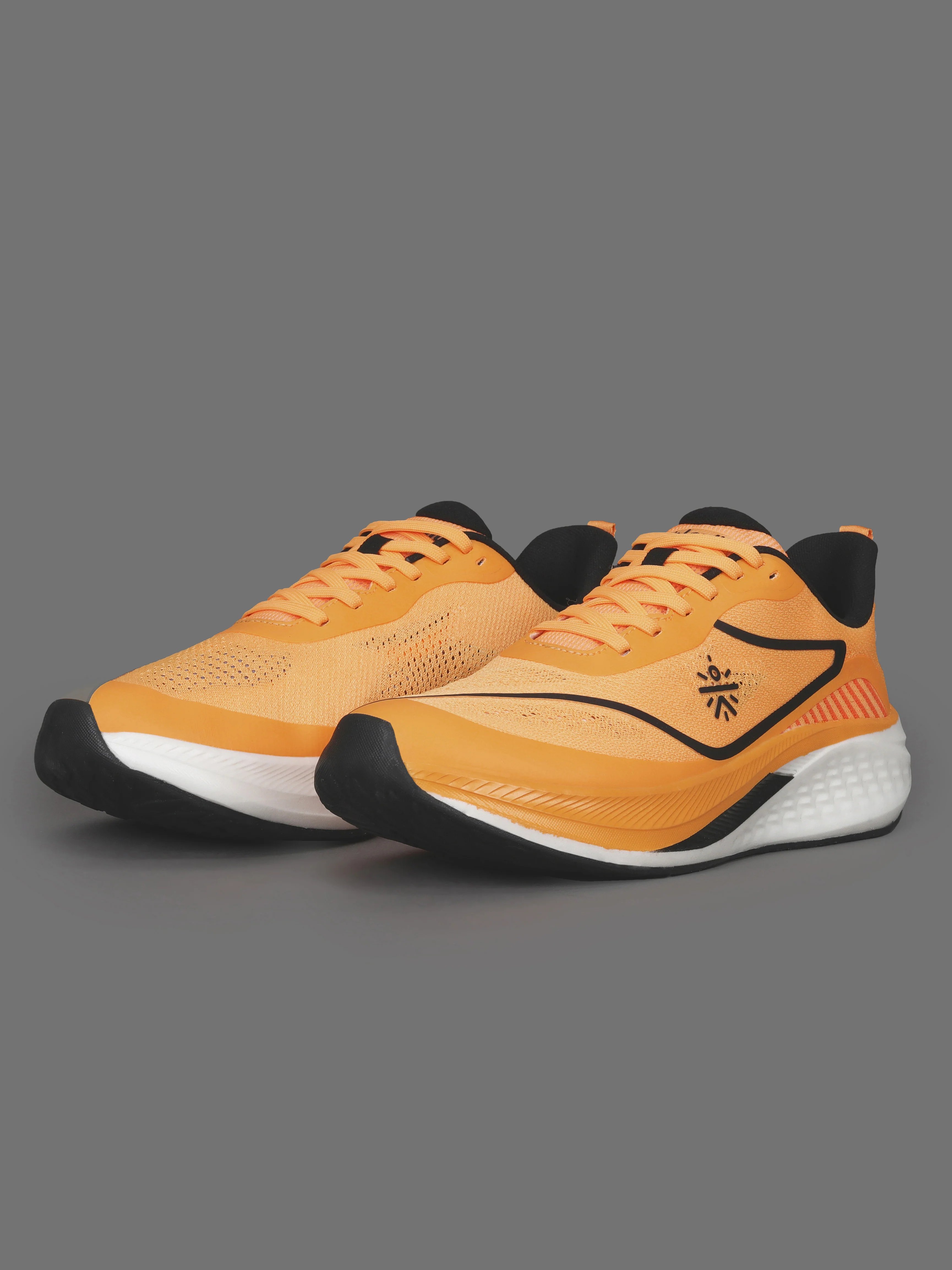 cult Men's Stratus Running Shoes - Orange - Image 10