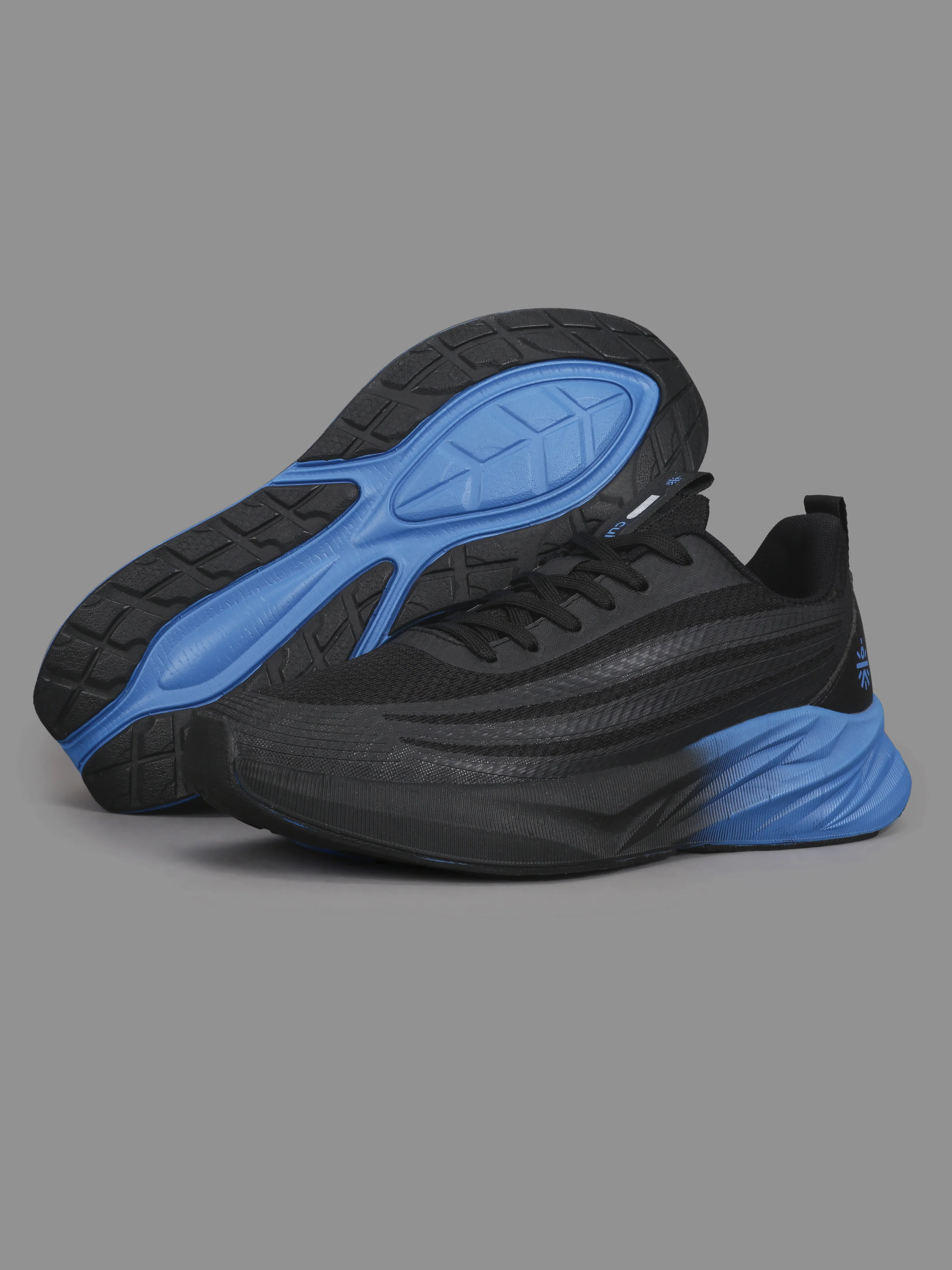 cult Men's Strix Running Shoes - Black/Blue - Image 12