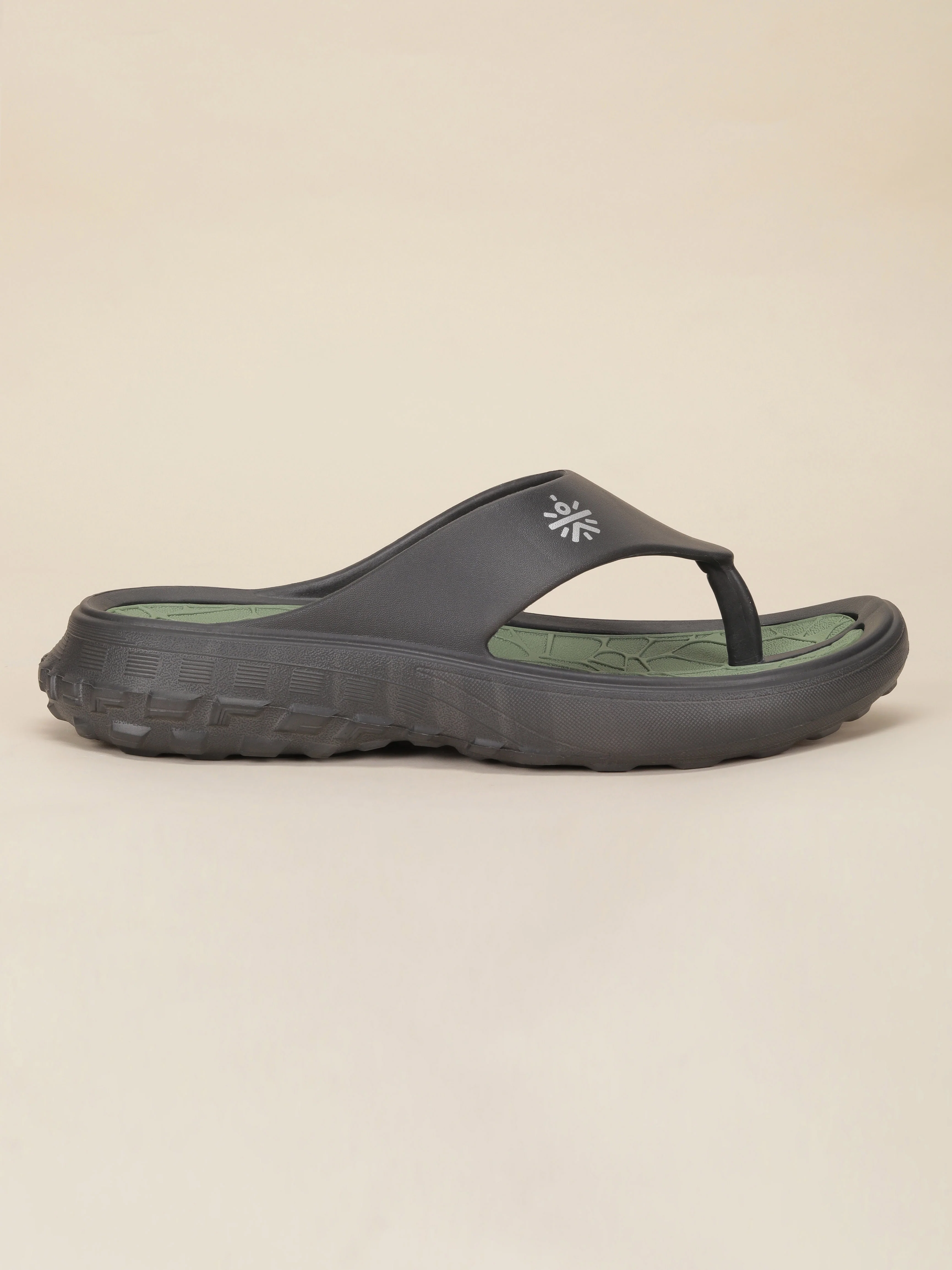 cult Men's TerraGrip Sliders - Black - Image 3
