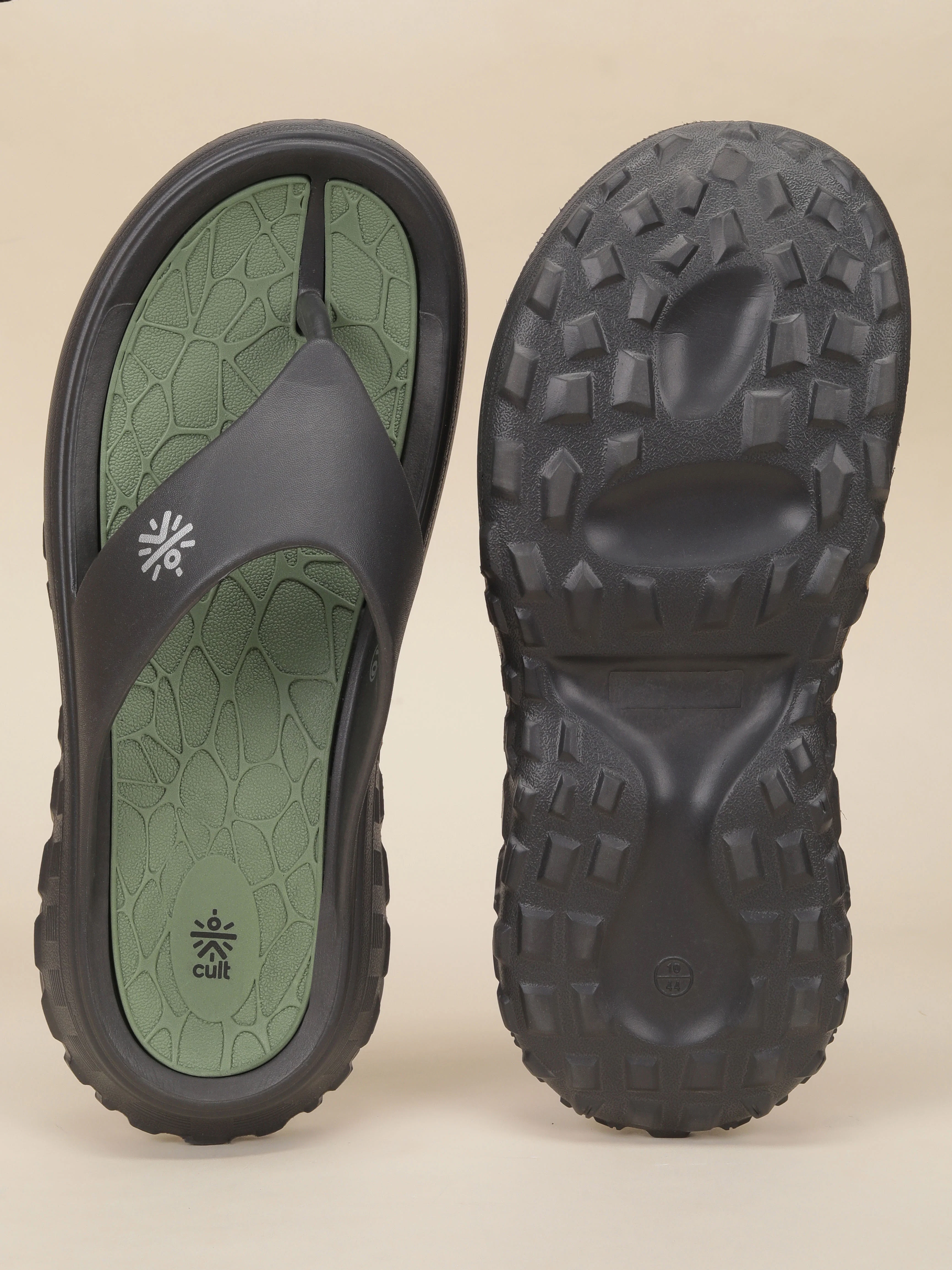 cult Men's TerraGrip Sliders - Black - Image 8