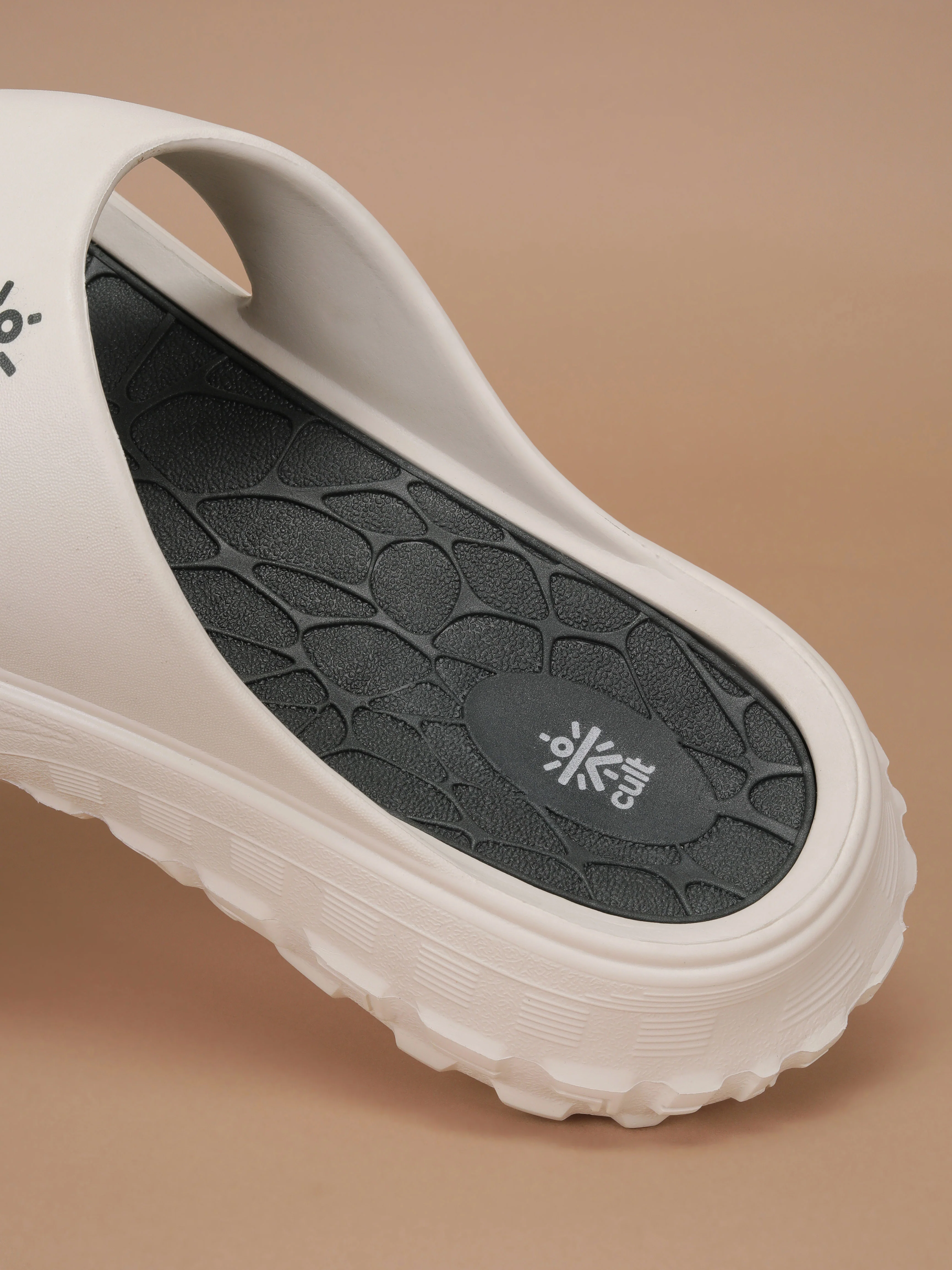 cult Men's TerraGrip Sliders - Off White - Image 11