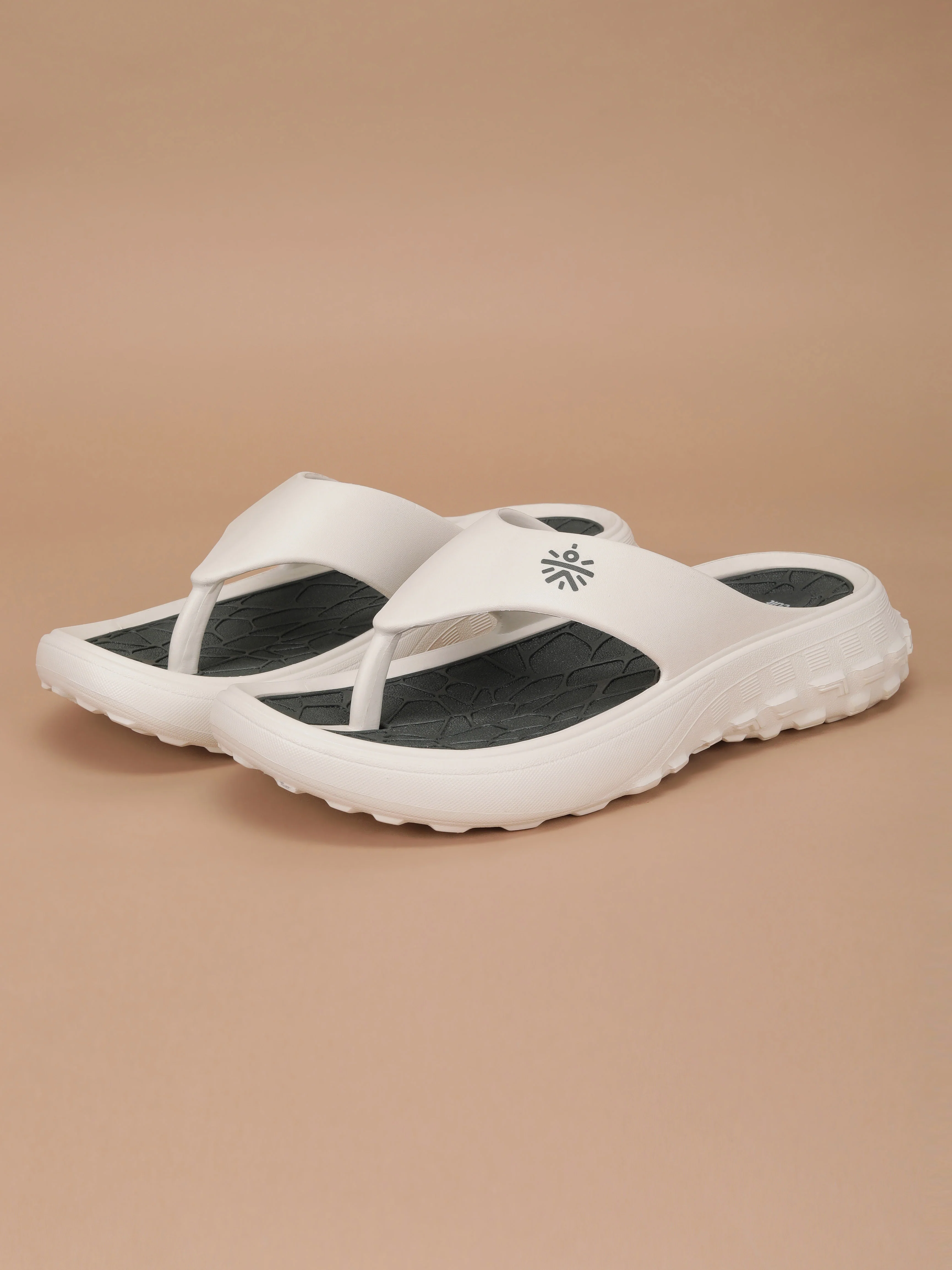 cult Men's TerraGrip Sliders - Off White - Image 12